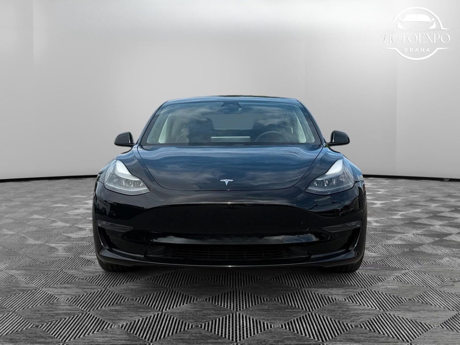 Tesla Model 3, Performance Ryzen AWD* - fotka 6
