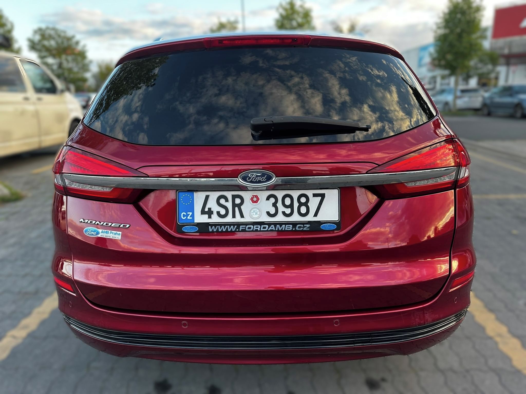 Ford Mondeo, 2.0 TDCi 110 kW | 1. majitel - fotka 4