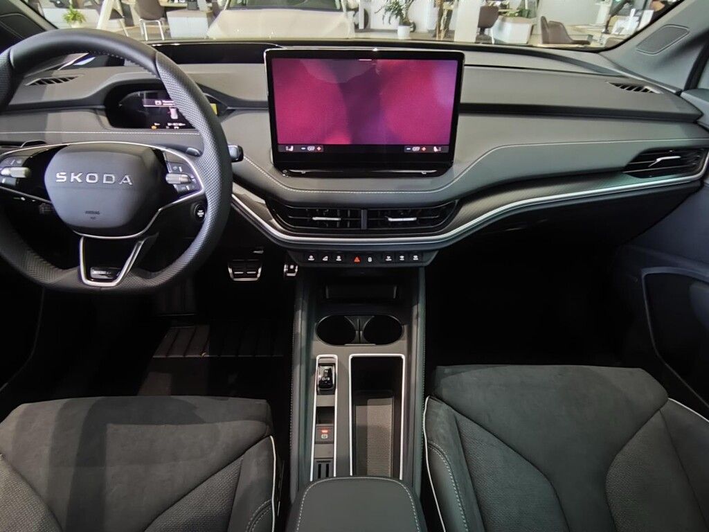 Škoda Elroq, 63 kWh 150 kW - fotka 4