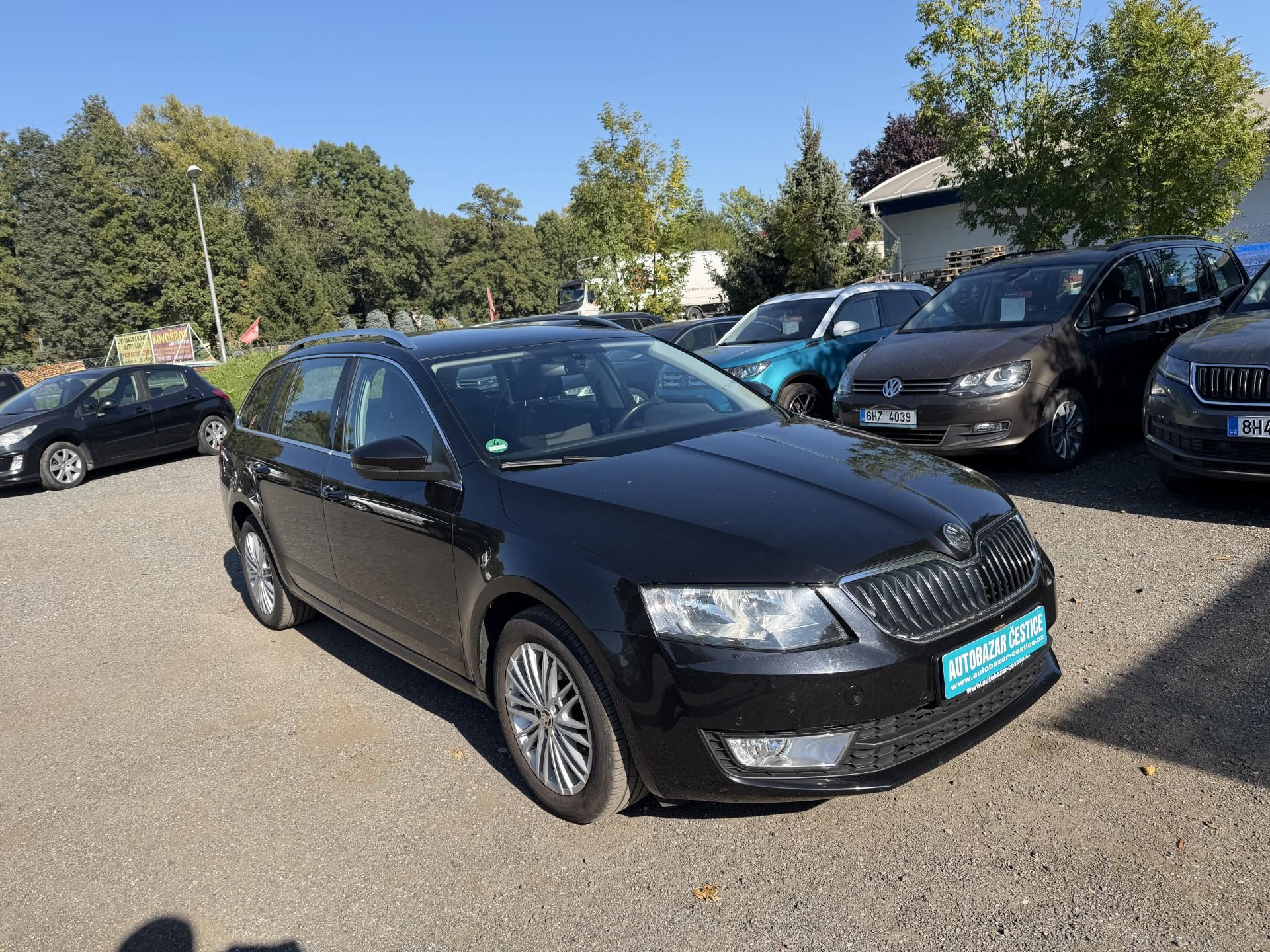 Škoda Octavia, 1.2 TSI 77kw ELEGANCE - fotka 4