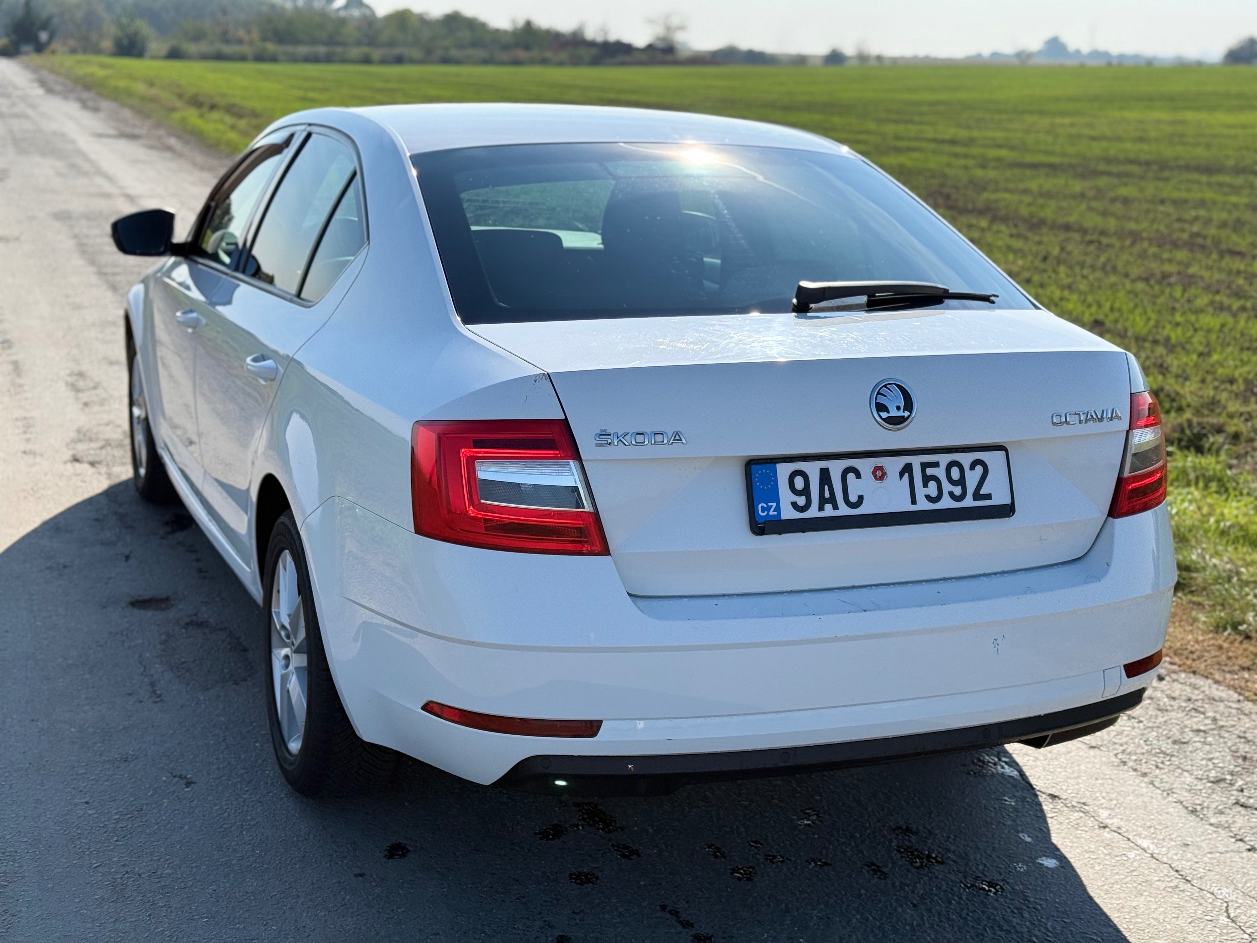 Škoda Octavia, Octavia 3 1,6TDI 85Kw - fotka 3