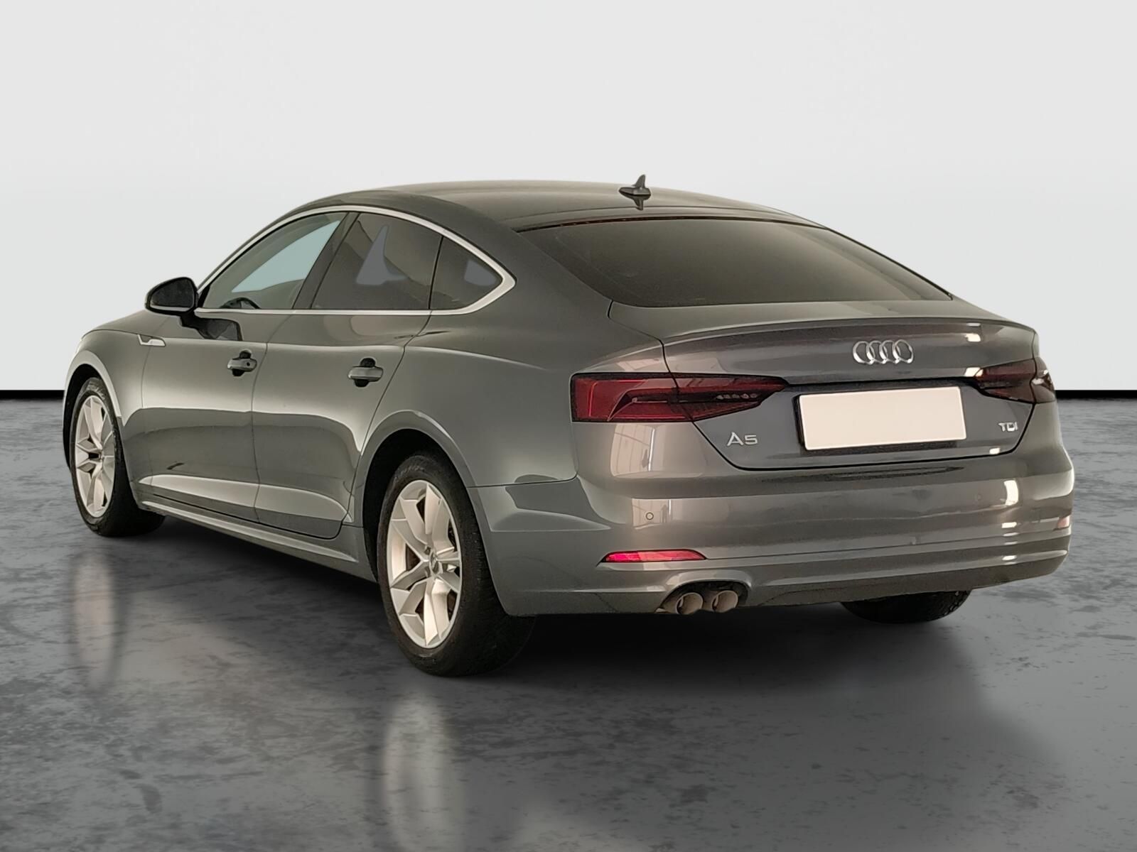 Audi A5, 2.0 TDI, Automat, Serv.kniha - fotka 4