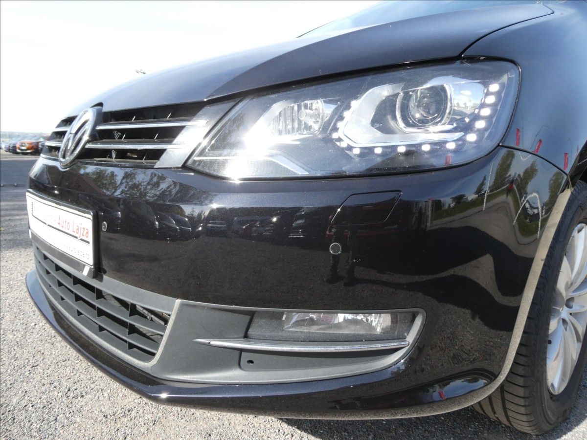 Volkswagen Sharan, 2,0 TDi 110kW 7.míst, serviska - fotka 4