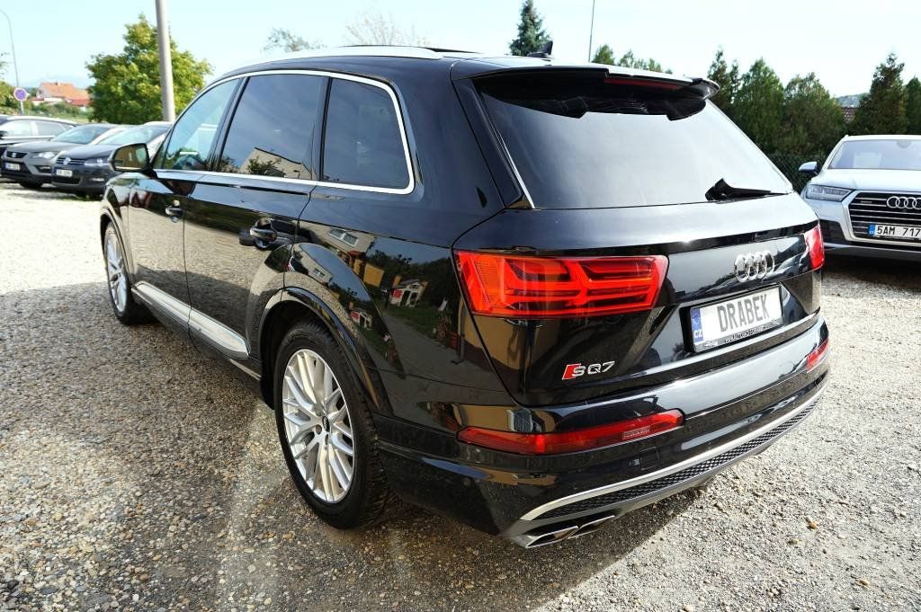 Audi SQ7, SQ 4,0 TDI V8 320 kW - fotka 6