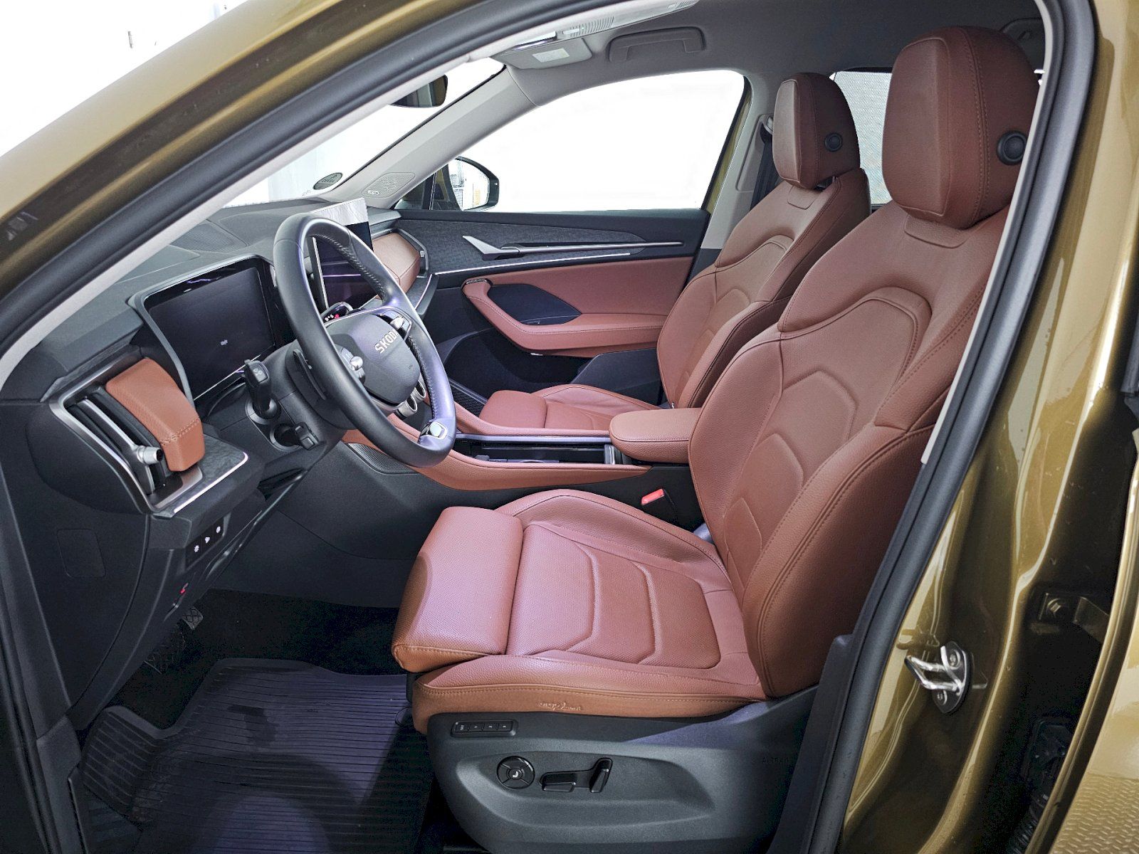 Škoda Kodiaq, 2.0TSI 150kW 4x4 DSG EXCLUSIVE - fotka 6