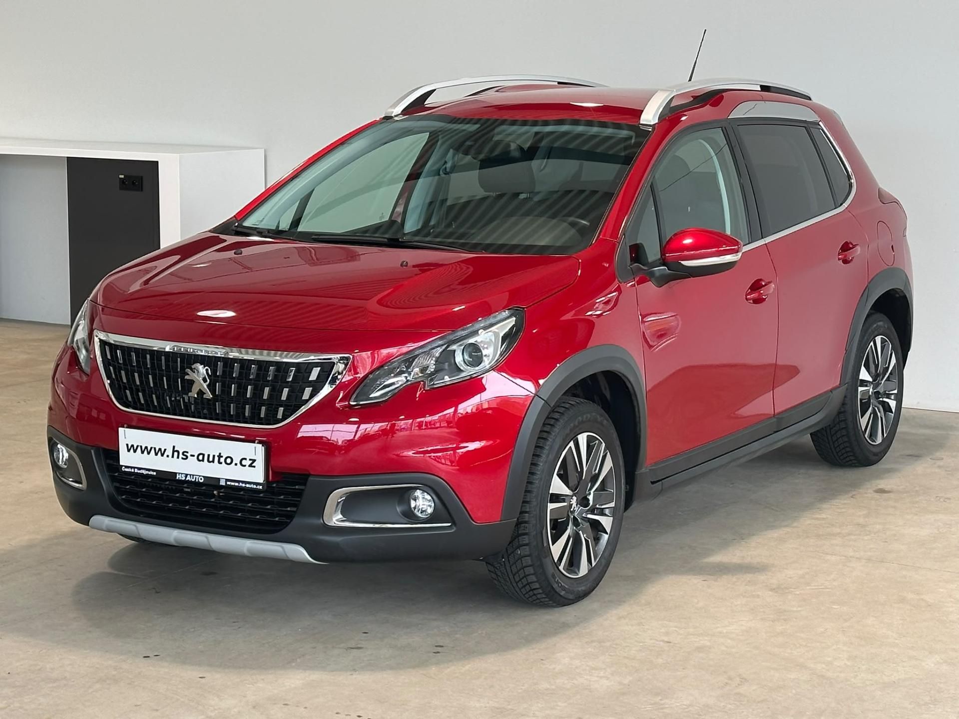 Peugeot 2008, 1.2 PureTech,130HP,ČR,DPH - fotka 3