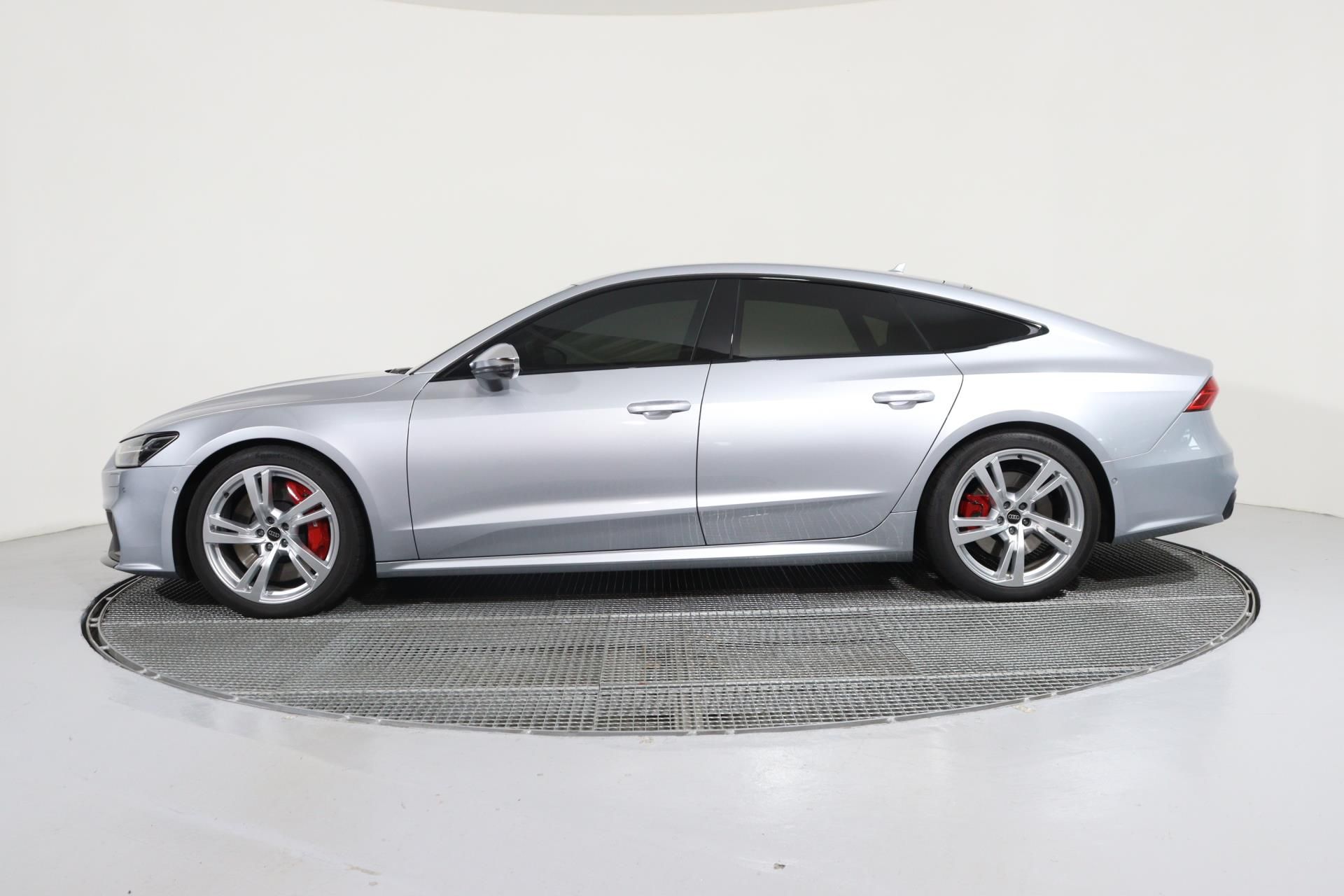 Audi S7, 253kW, Quattro, Tiptronic - fotka 3