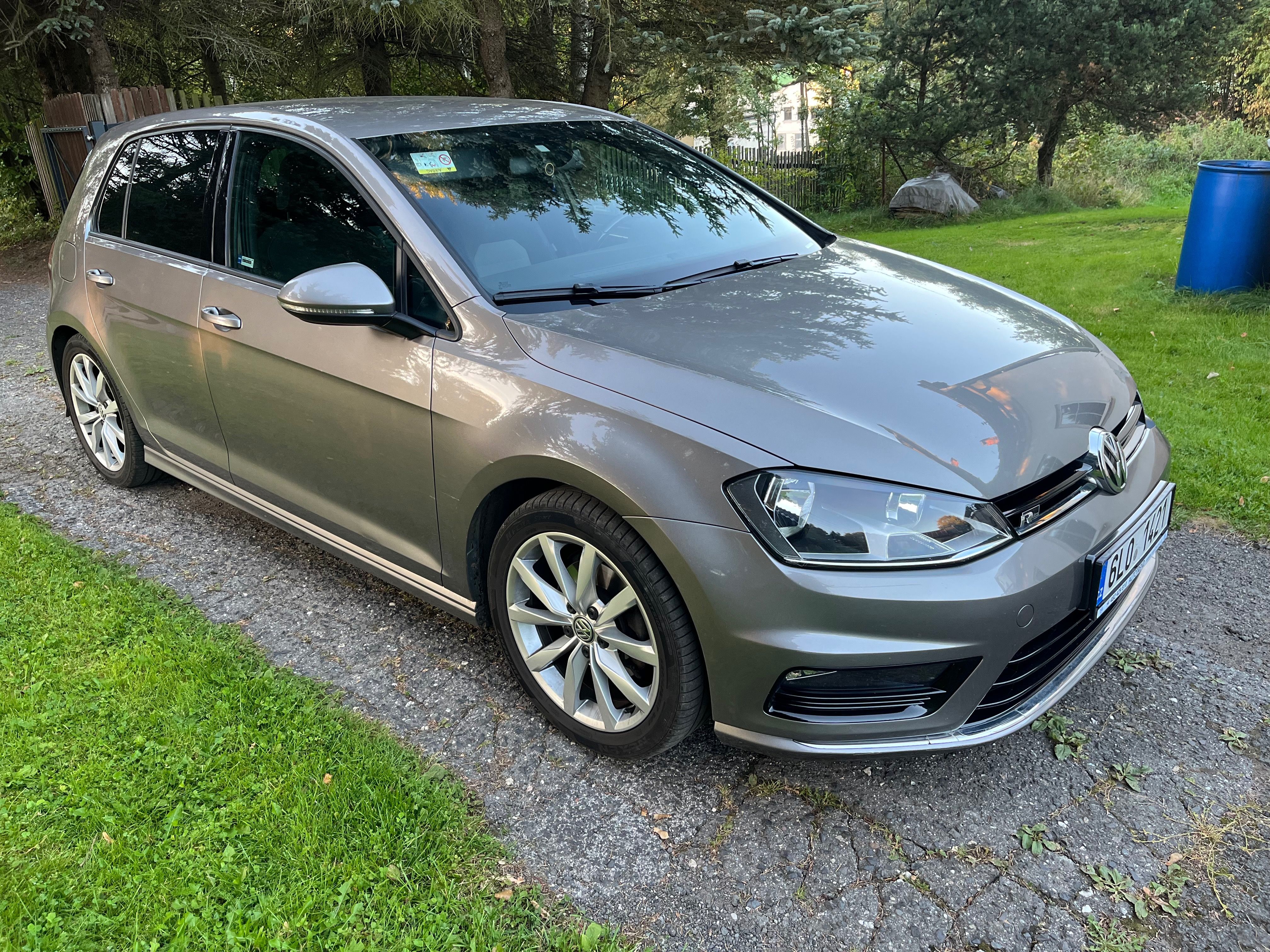 Volkswagen Golf, 1.4TSI R-Line - fotka 4