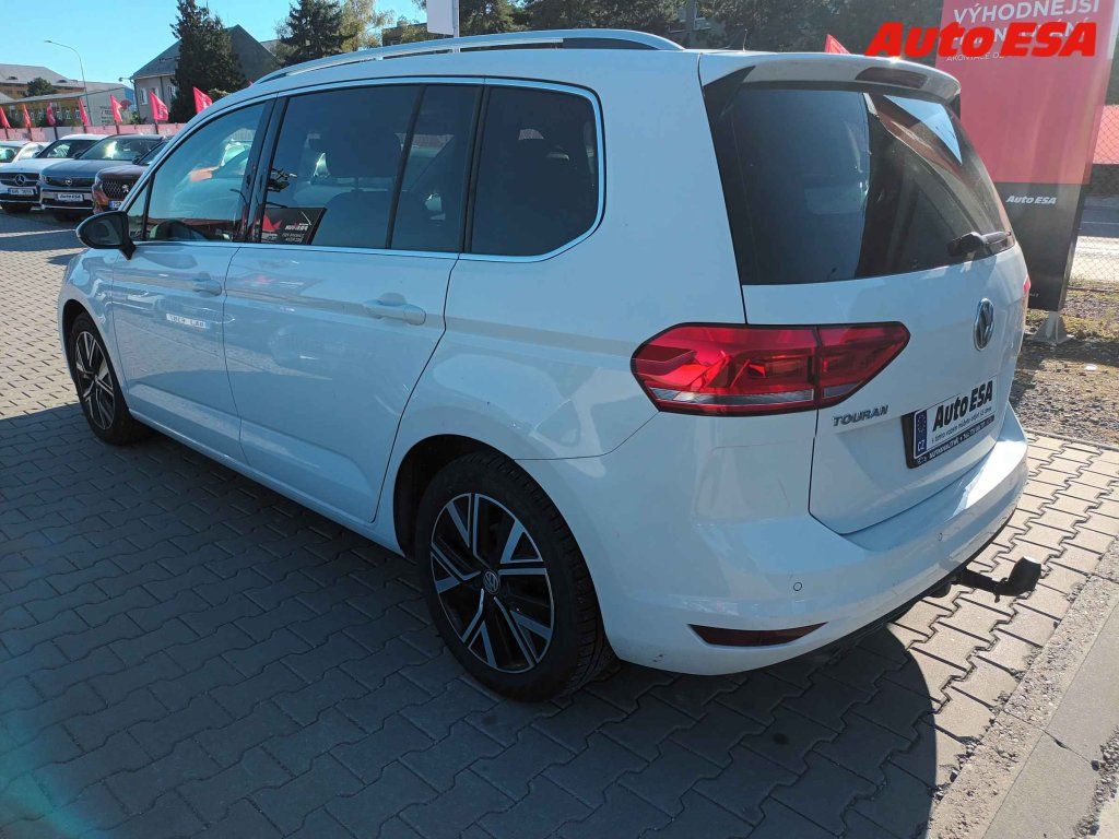 Volkswagen Touran, 2.0TDi,AT,navi,autoAC - fotka 2