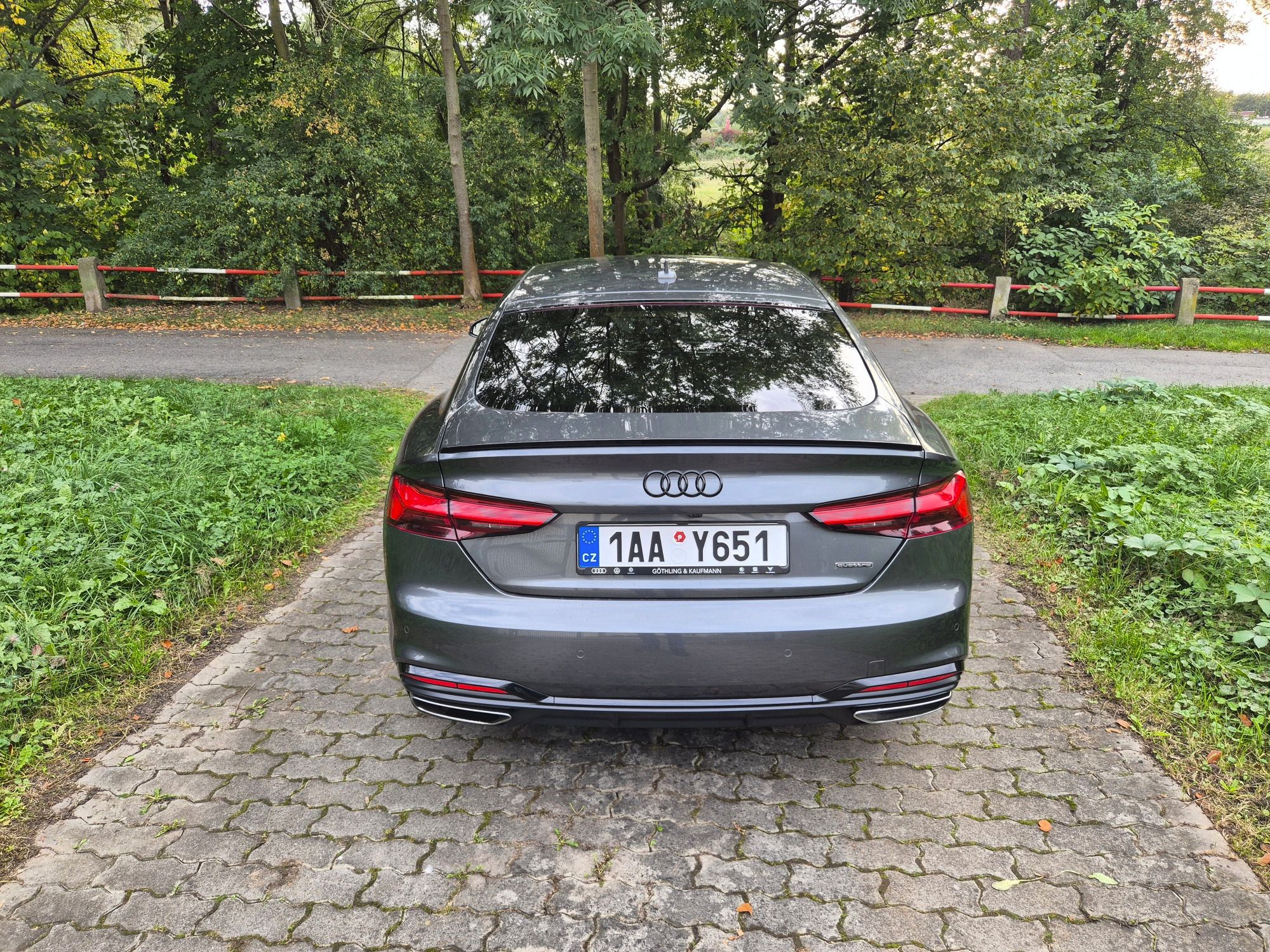 Audi A5, Audi A5 40tdi quatro automat - fotka 6