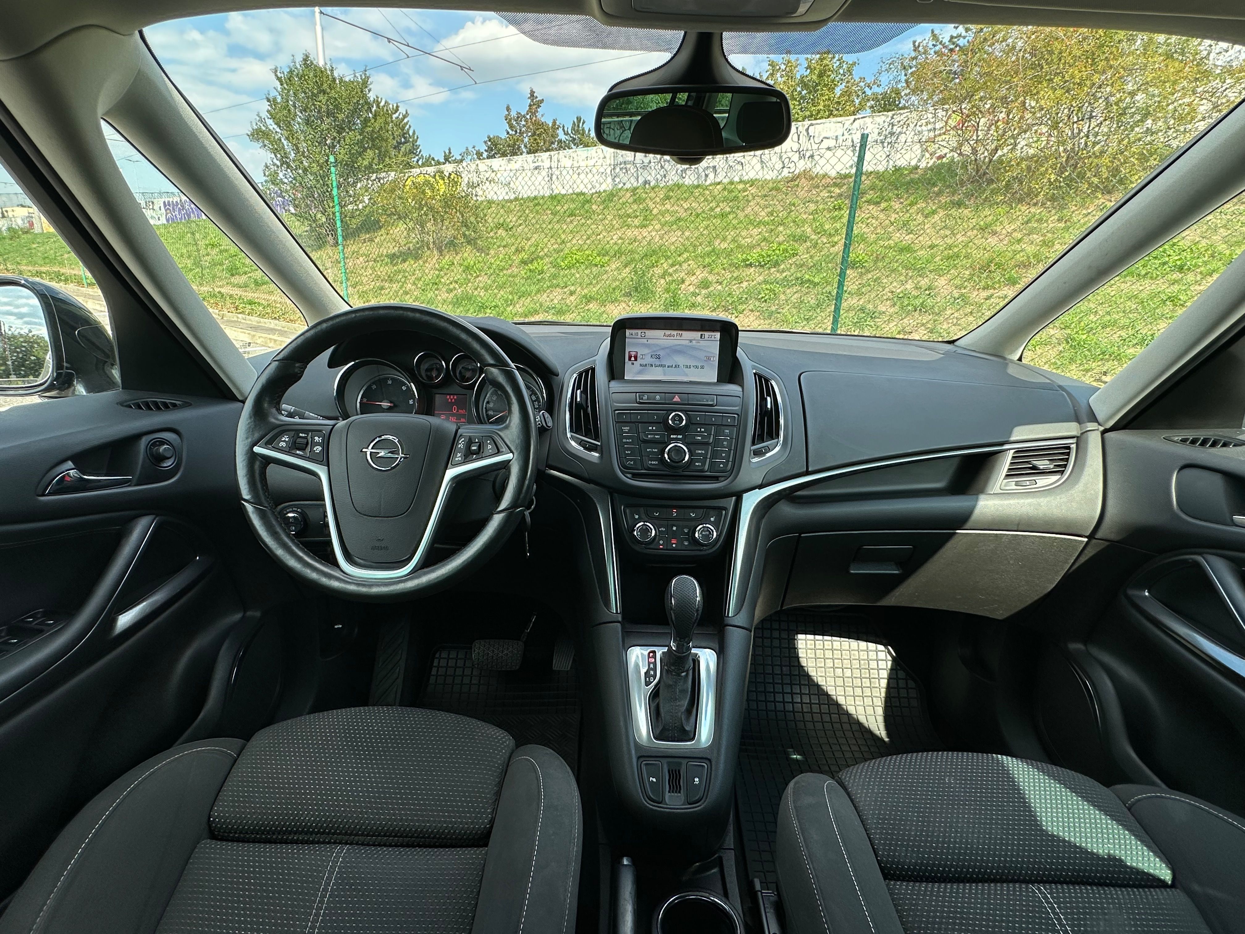 Opel Zafira, 2.0 TDI, sedm míst, poctivé km - fotka 5