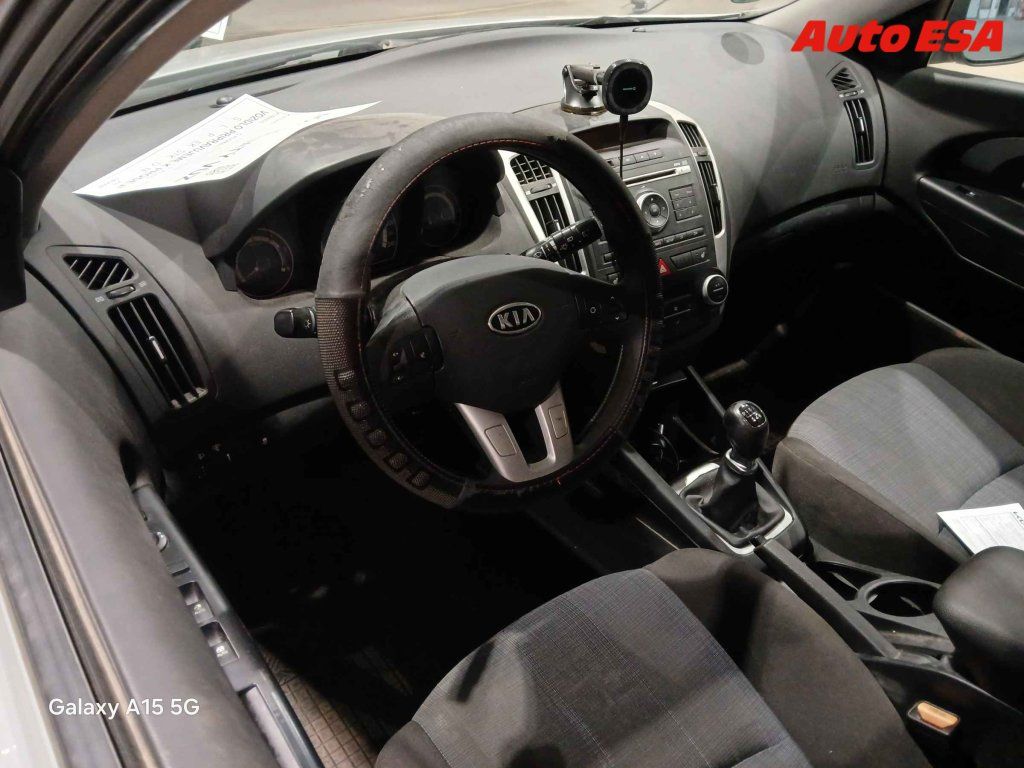 Kia Cee´d, 1.6 crdi - fotka 3