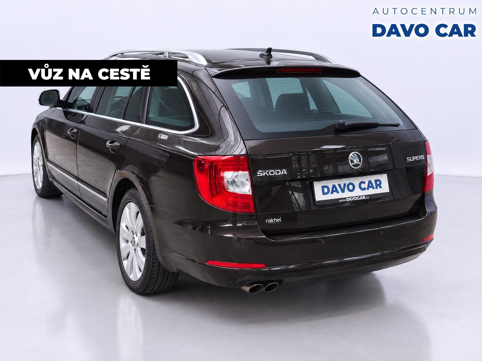 Škoda Superb, 2,0 TSI 147kW DSG Elegance - fotka 2