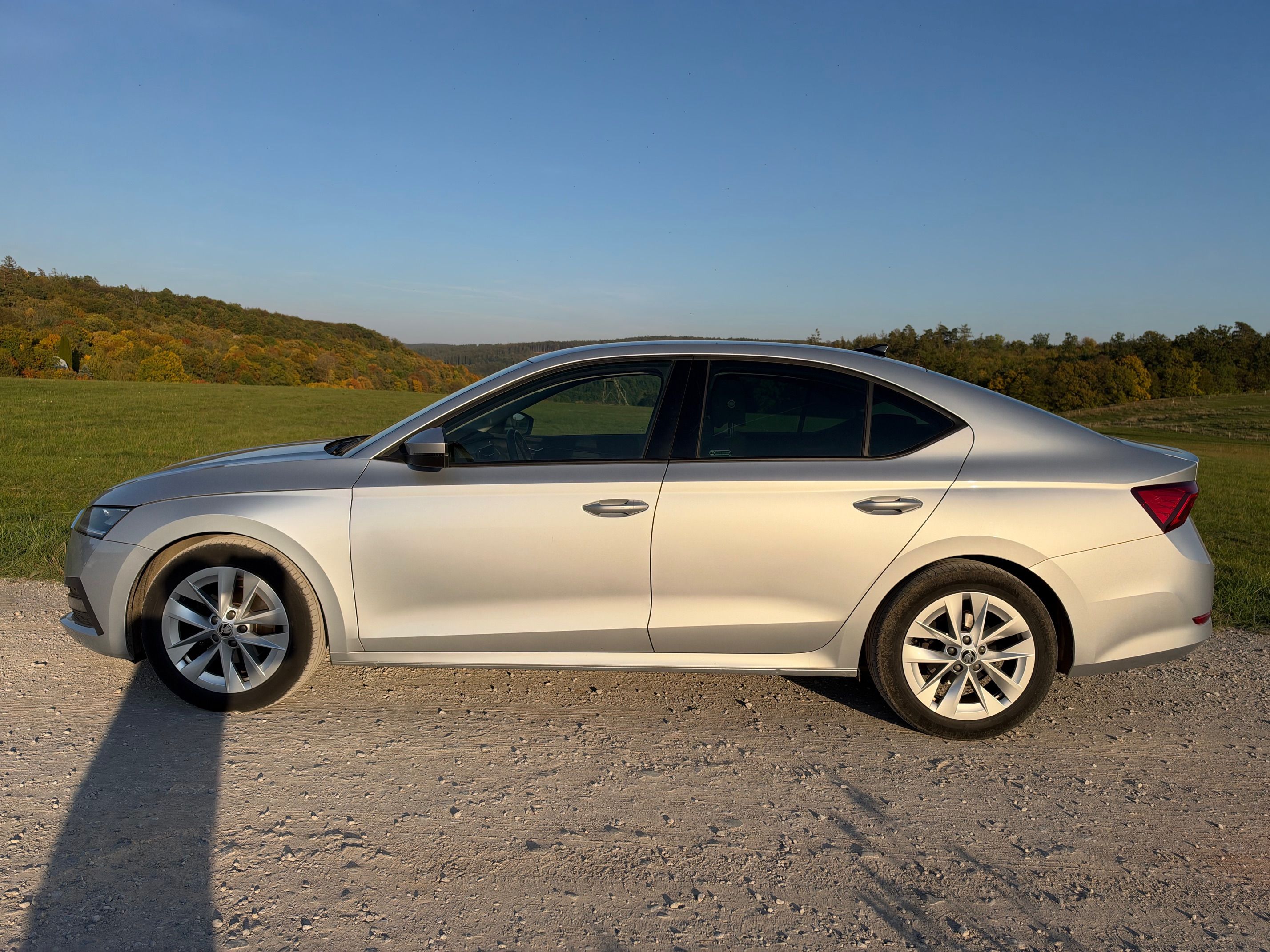 Škoda Octavia, 2.0TDI AMBITION+ KESSY LED ČR - fotka 5