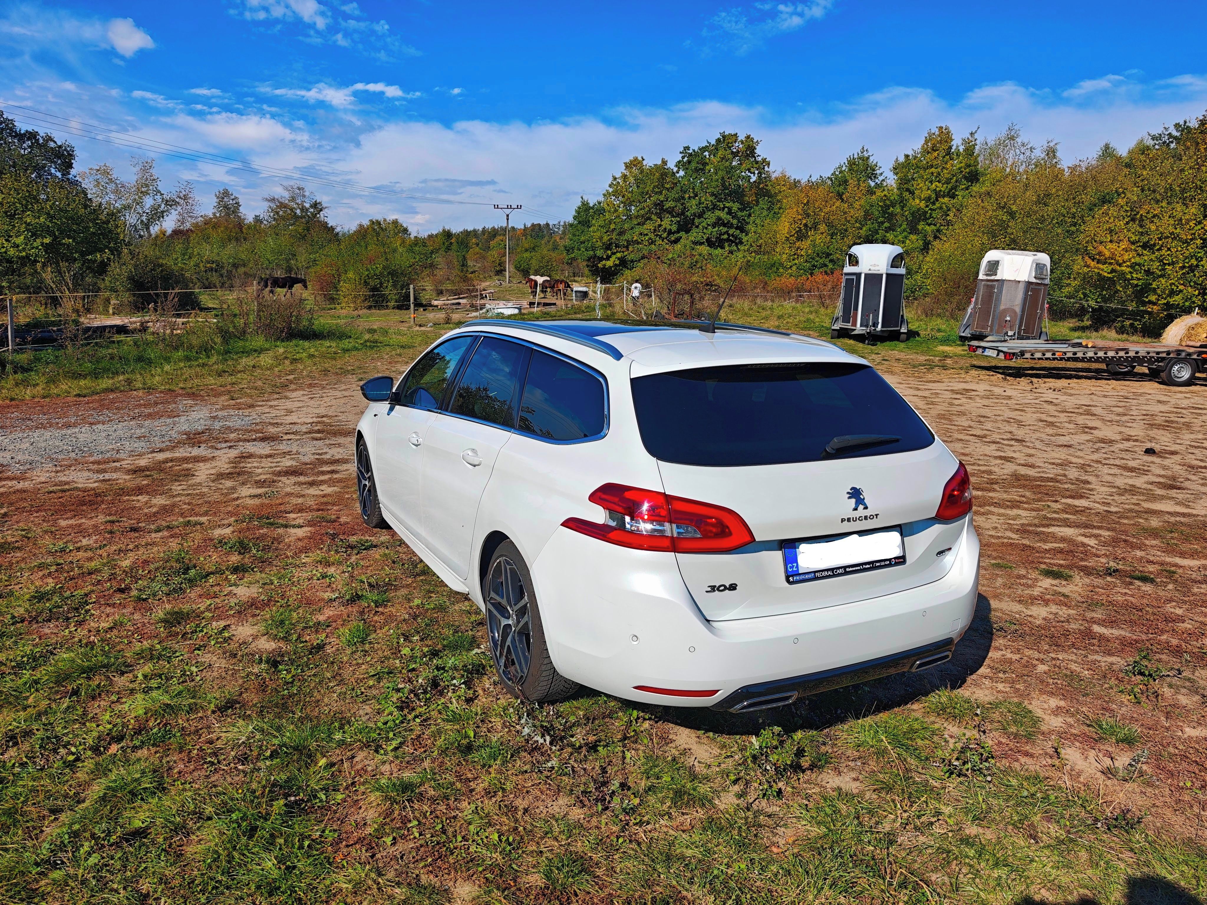 Peugeot 308, PEUGEOT 308 GT EAT6 - fotka 4