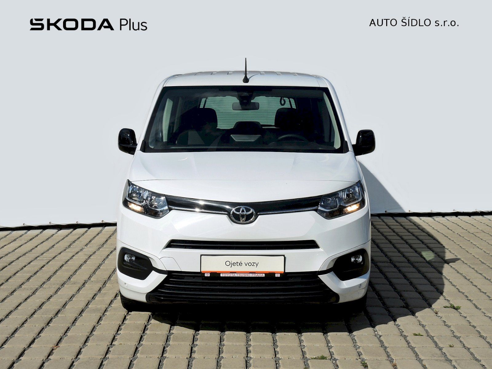 Toyota Proace City Verso, Business Shuttle 1,5 D-4D Long - fotka 4