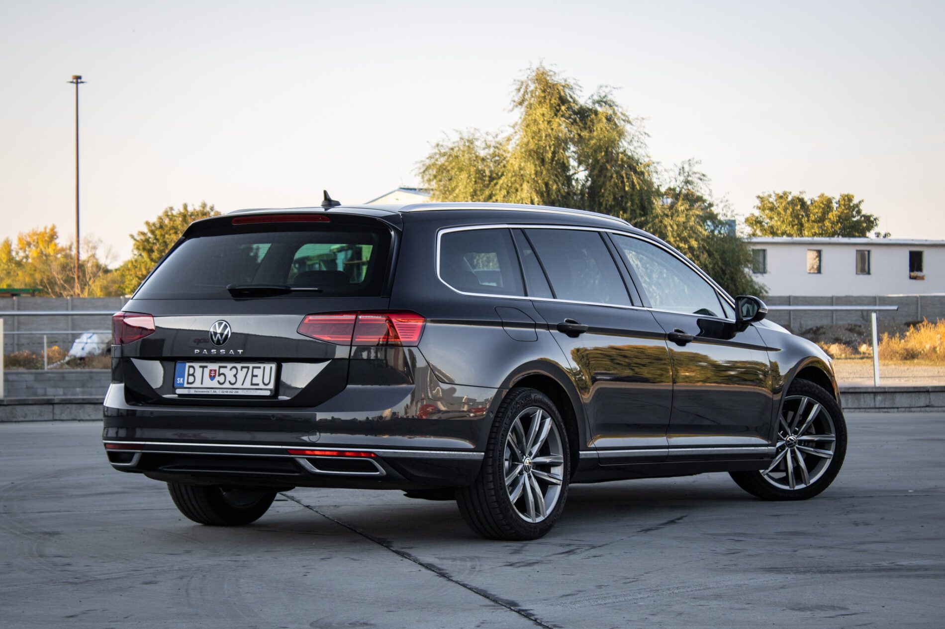Volkswagen Passat Variant - fotka 5