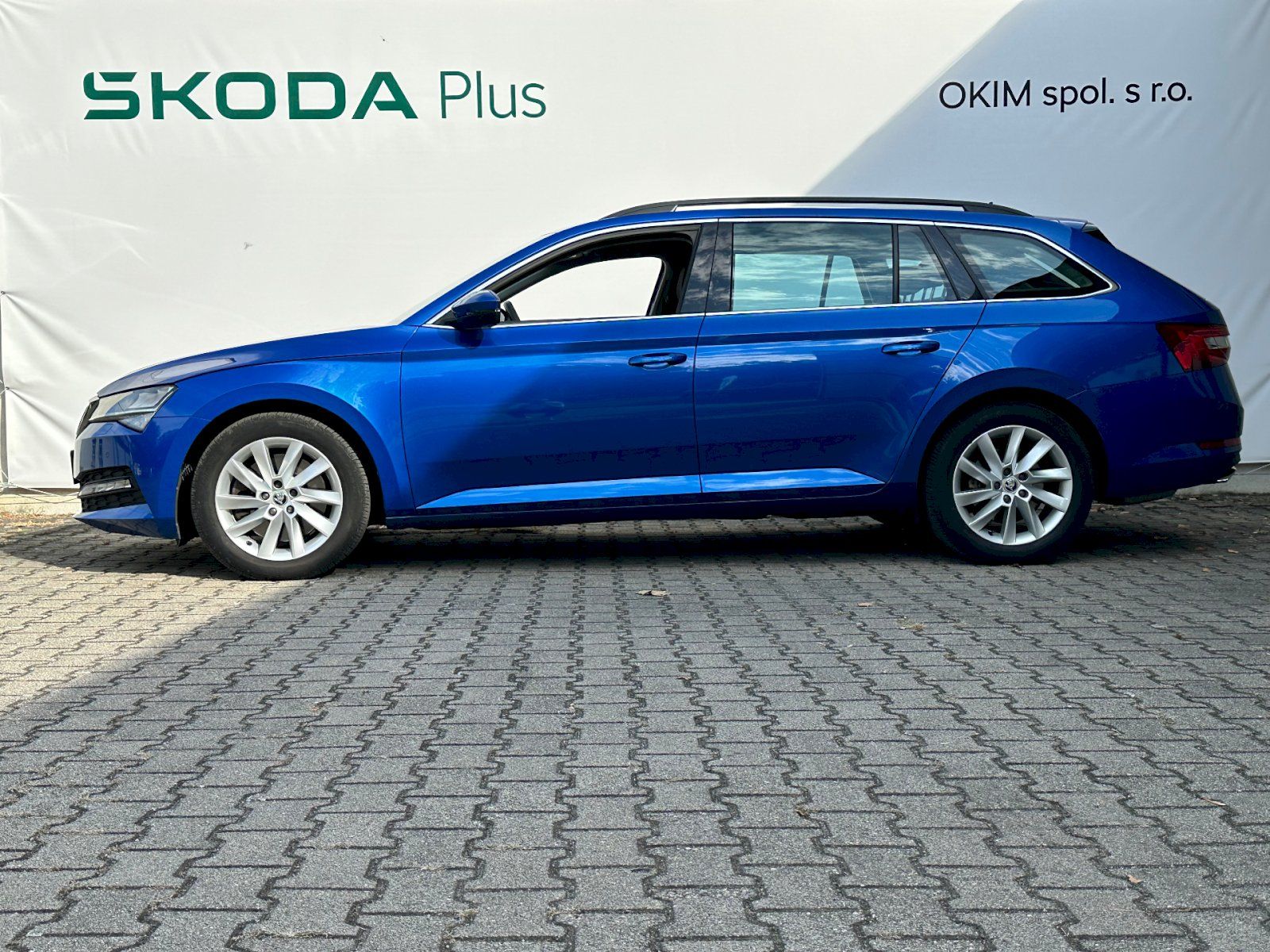 Škoda Superb, 2.0 TSI 200kW AmbitionPlus Com - fotka 3