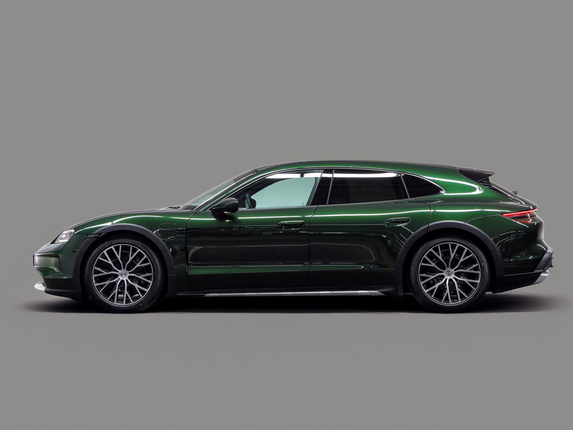 Porsche Taycan, 4 Cross Turismo Pano Inno 360 - fotka 4