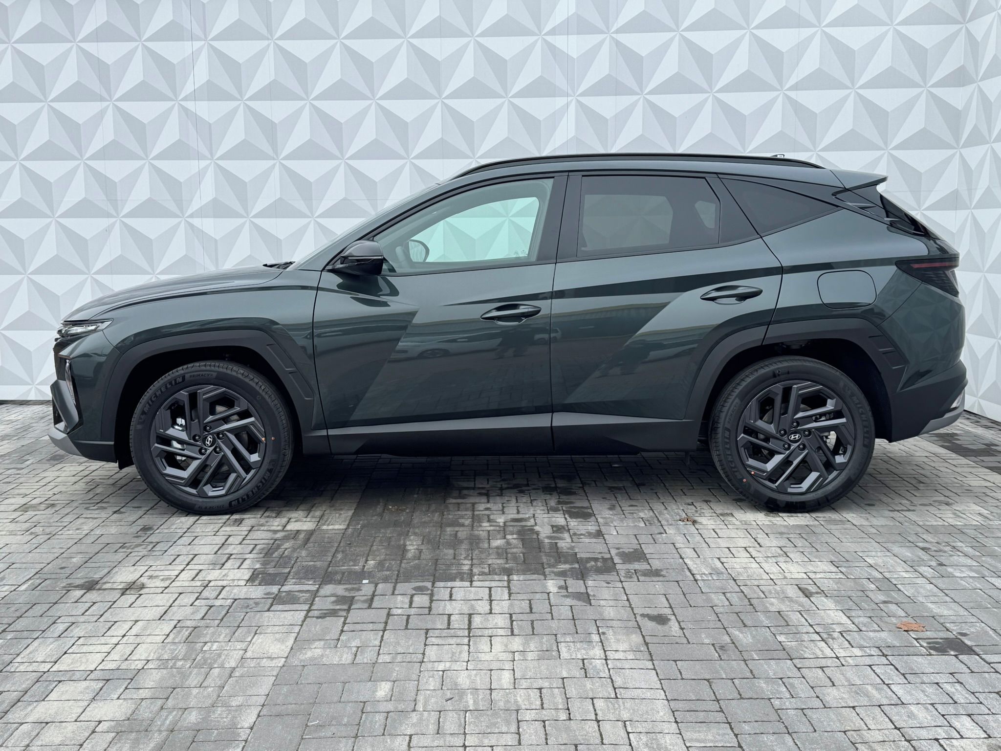Hyundai Tucson, 1.6 T-GDi DCT GO Czech! - fotka 3
