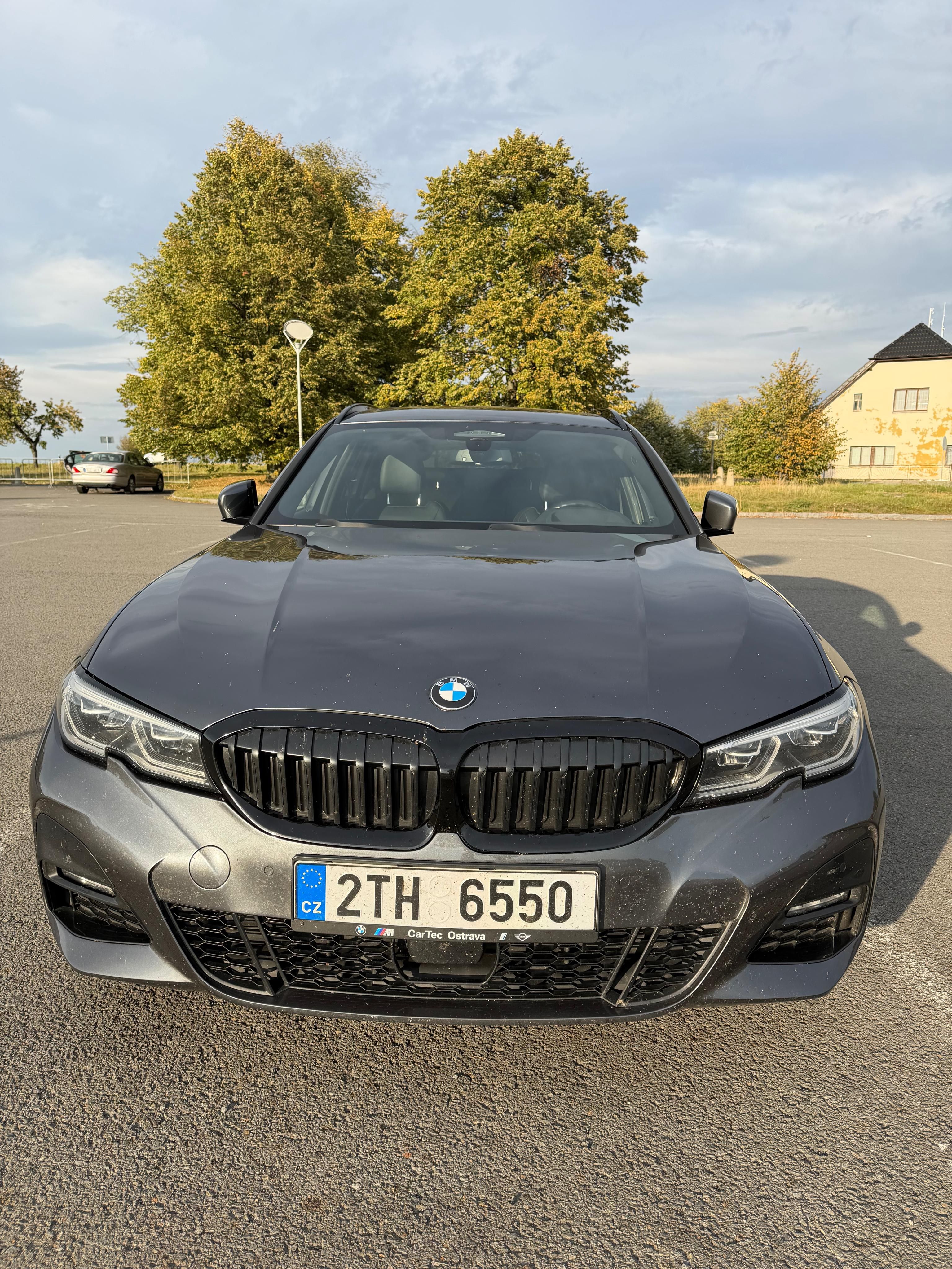 BMW Řada 3, BMW 330Xd - fotka 5