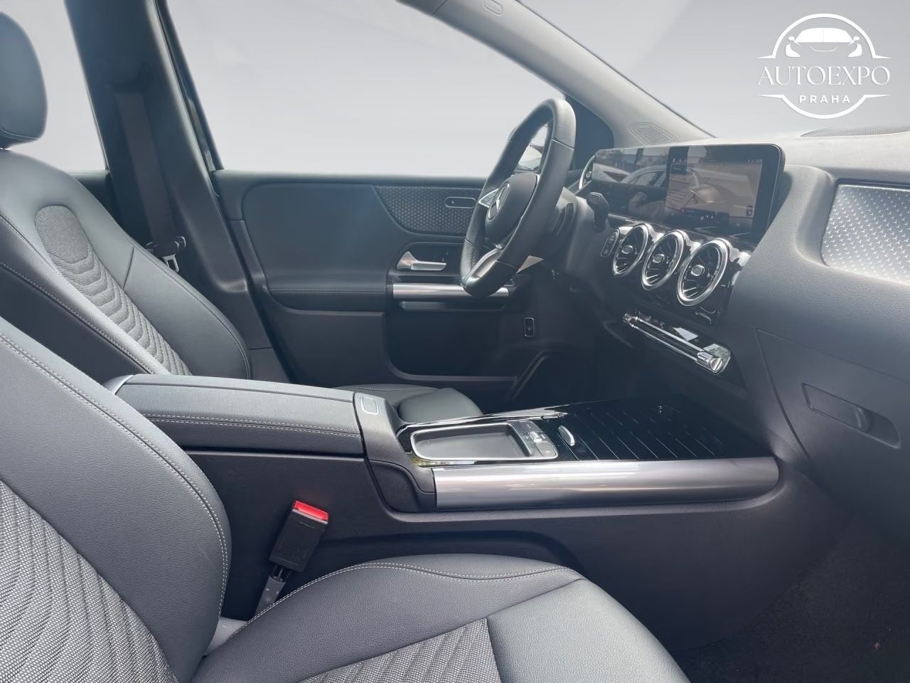 Mercedes-Benz Třídy B, 200 PROGRESSIVE*LED* - fotka 6