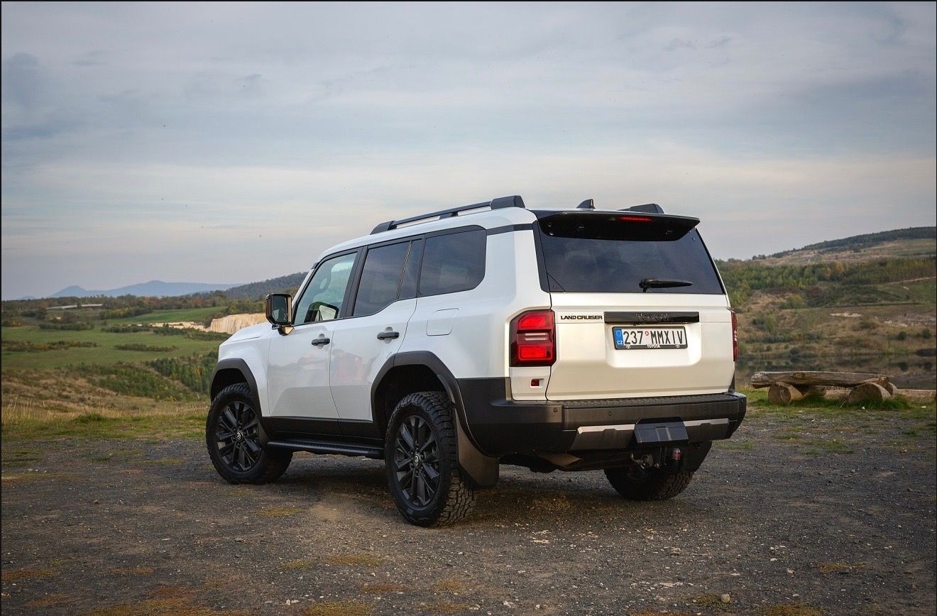 Toyota Land Cruiser - fotka 4