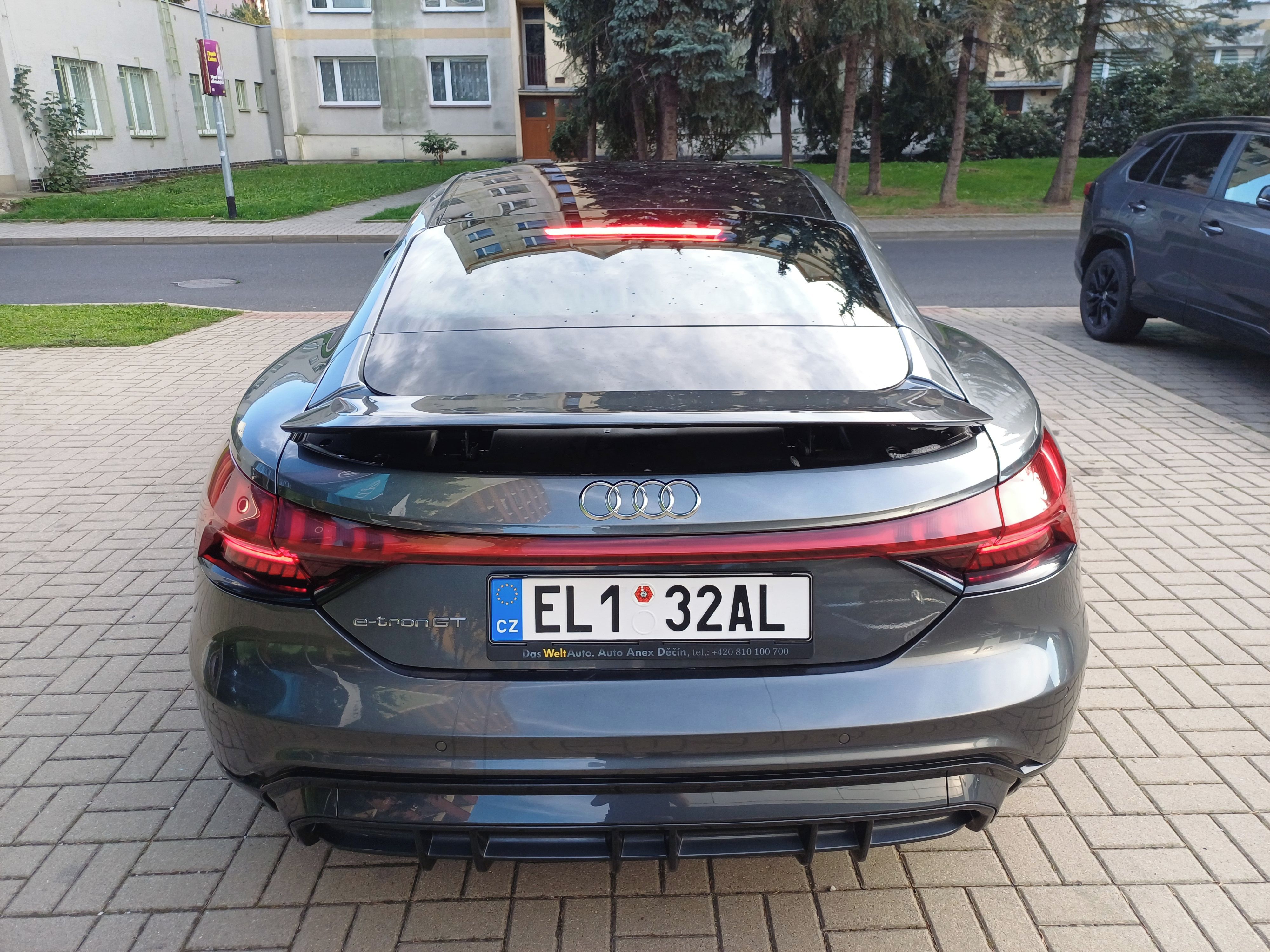Audi e-tron, Audi e-tron GT 350kW Quattro - fotka 5