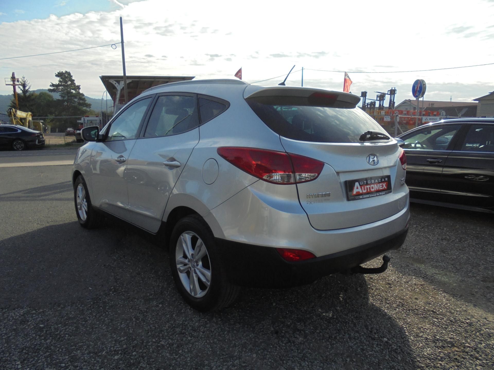 Hyundai ix35, 1.7 CRDI- KLIMA-KŮŽE-SERVISKA - fotka 4