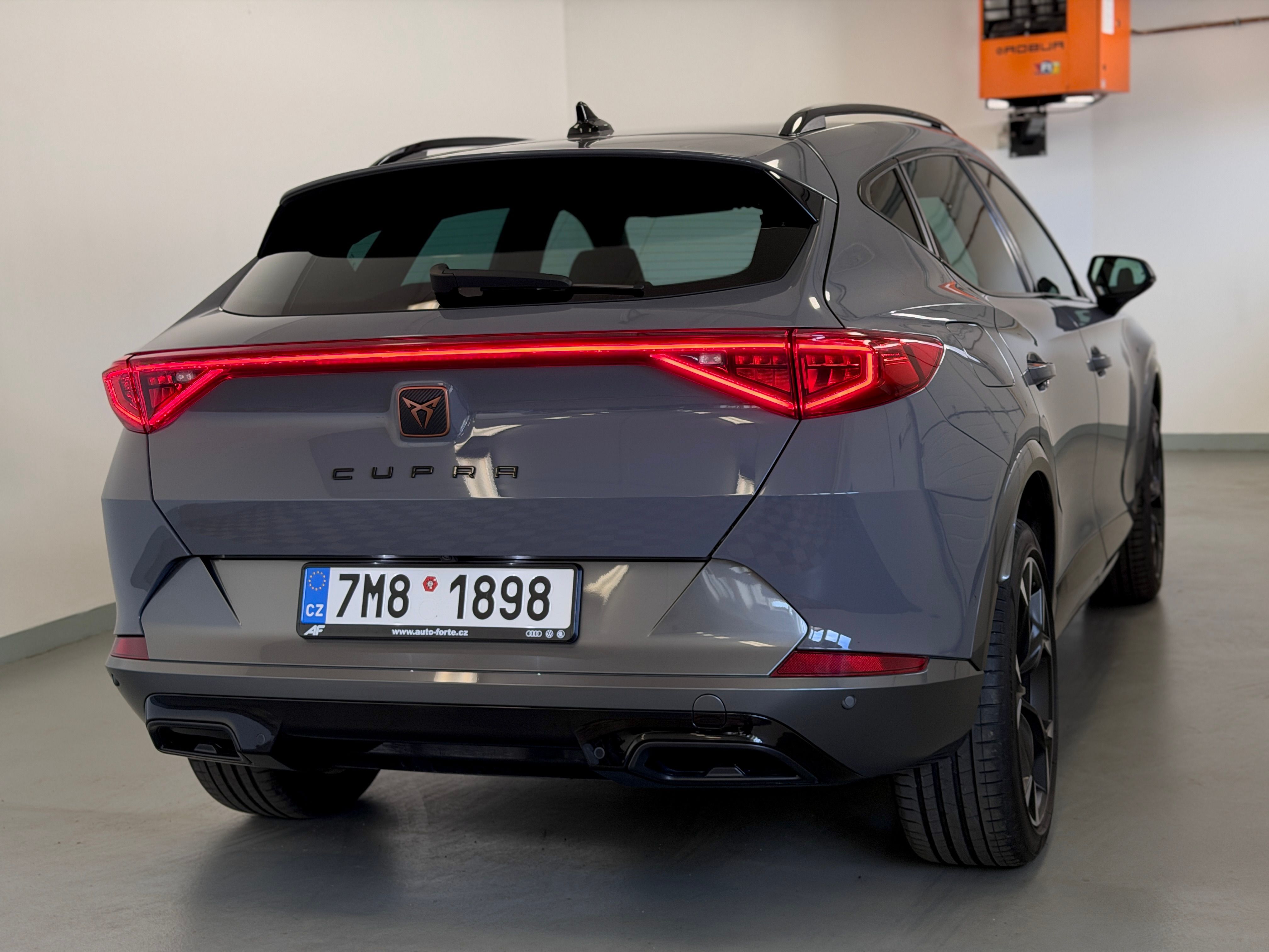 Cupra Formentor, 1,5TSI 110KW DSG 1 Maj ZÁRUKA - fotka 5