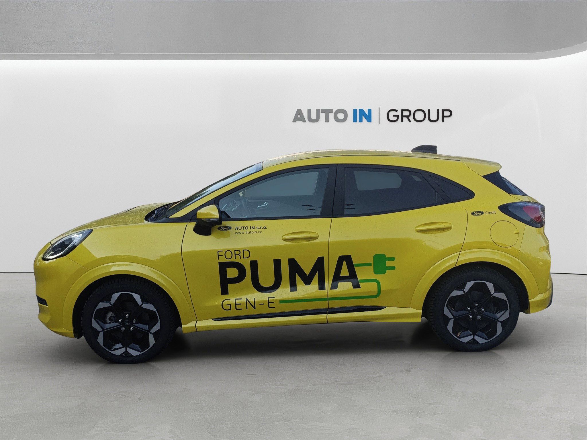 Ford Puma, Premium 43 kWh STANDARDNÍ - fotka 3
