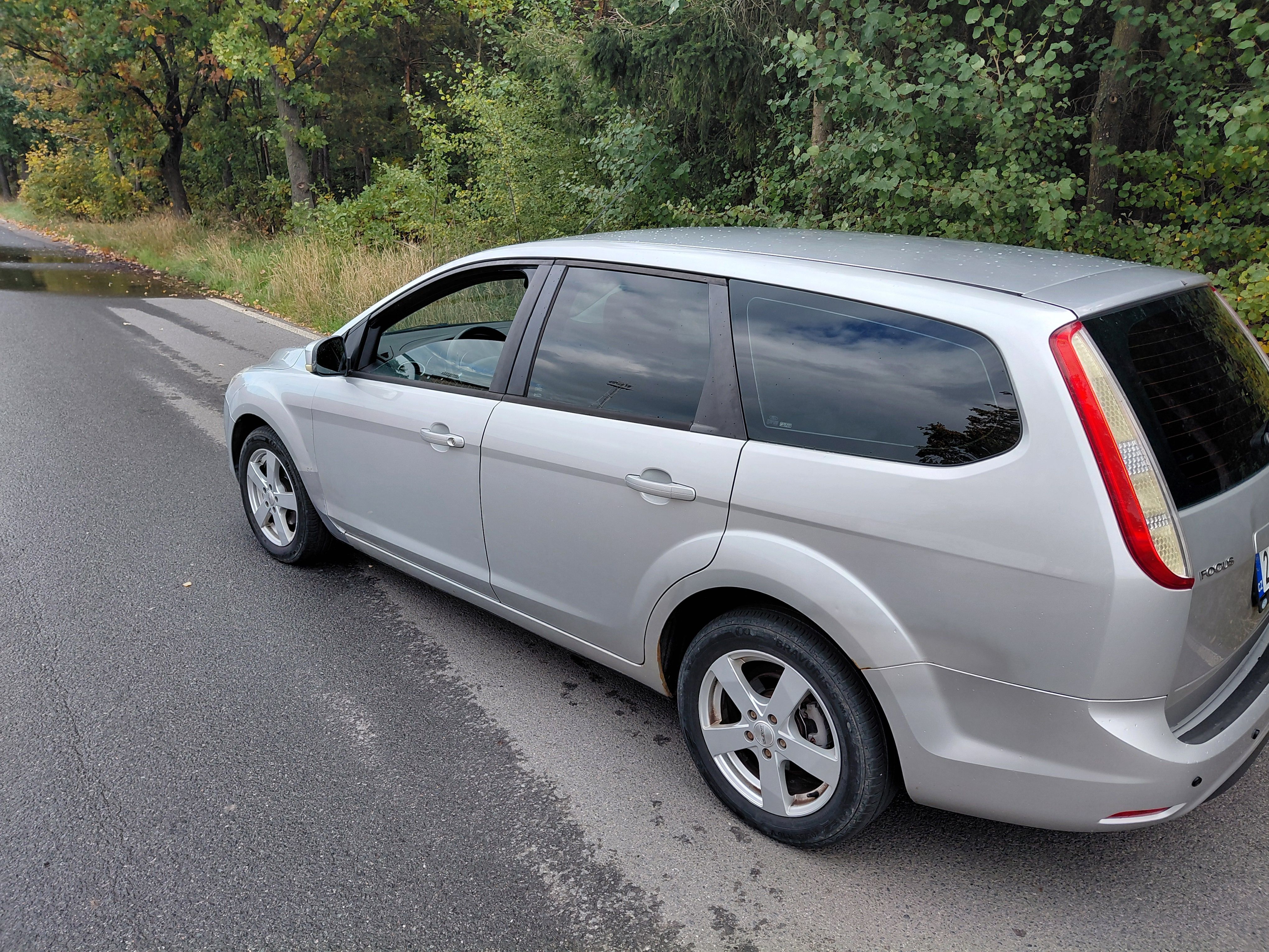 Ford Focus, 1.6 tdci - STK do 9/2028 - fotka 4