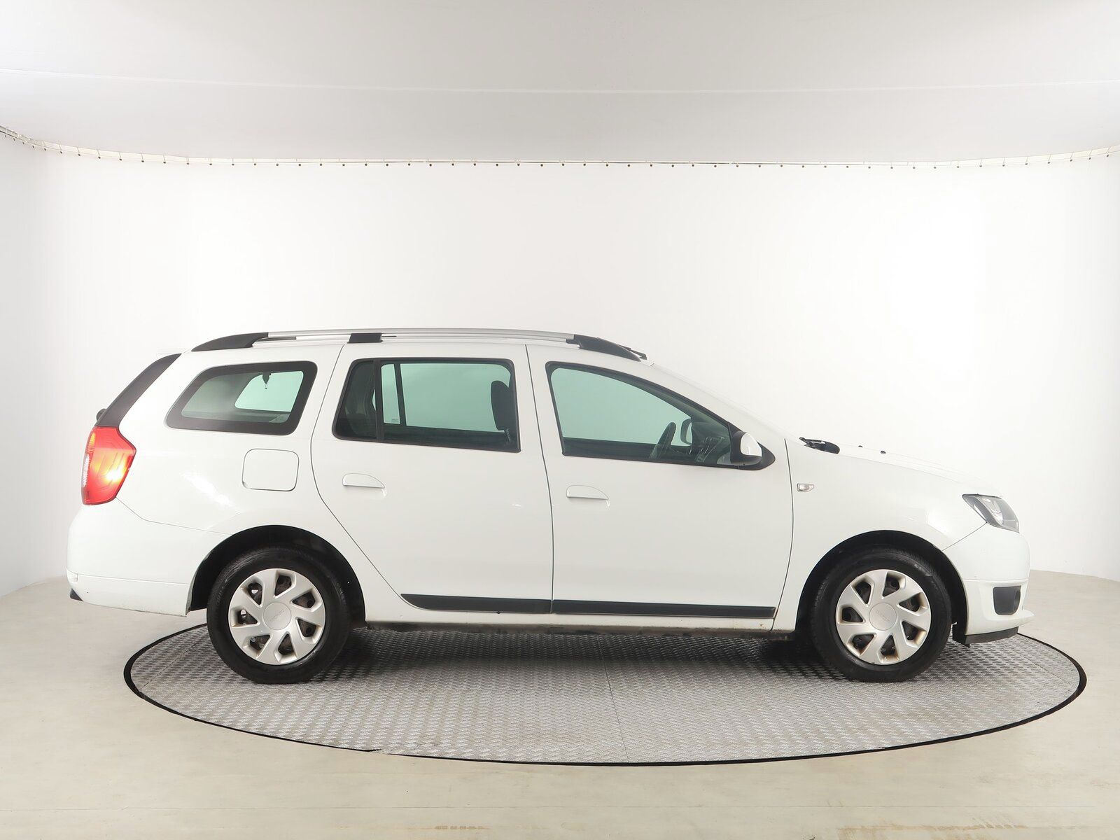 Dacia Logan, 1.5 dCi, po STK, levný provoz - fotka 6