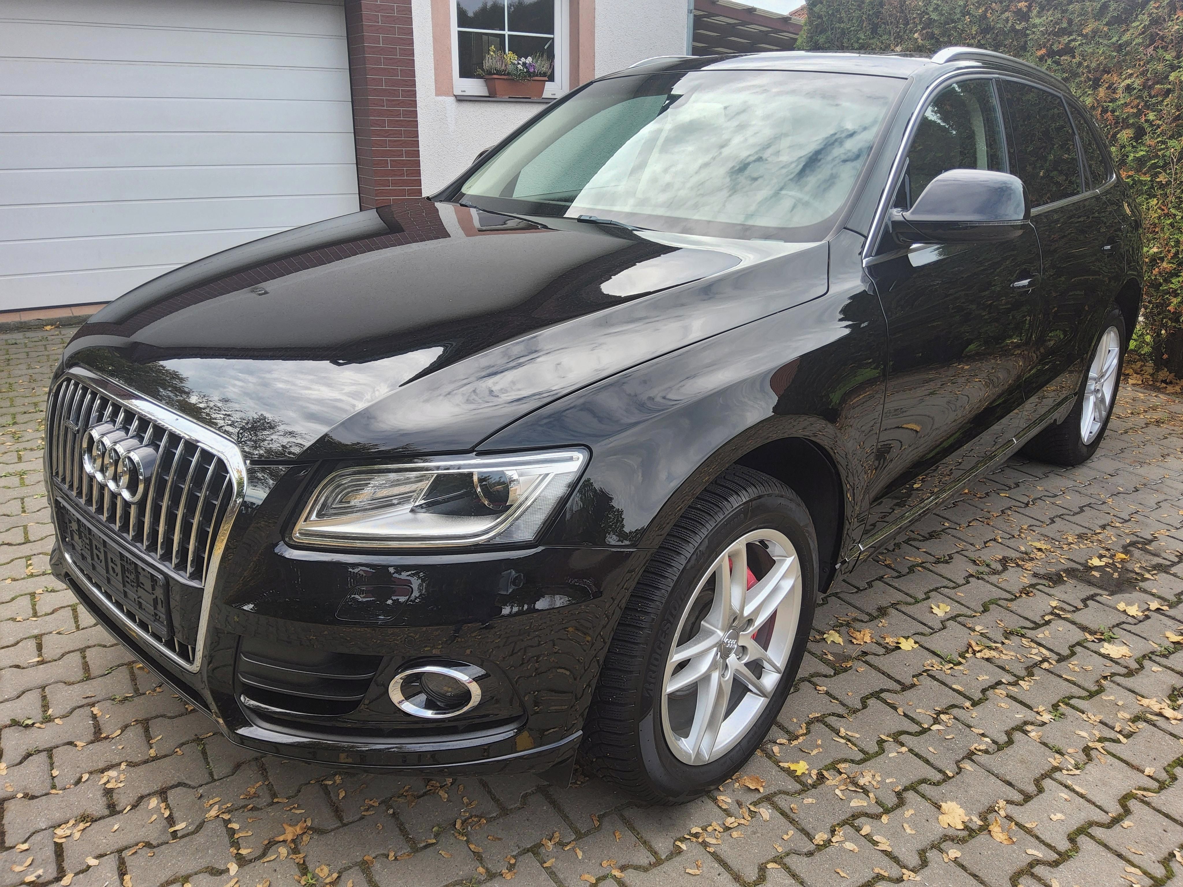 Audi Q5, 2.0 Benzín Quatro - fotka 2