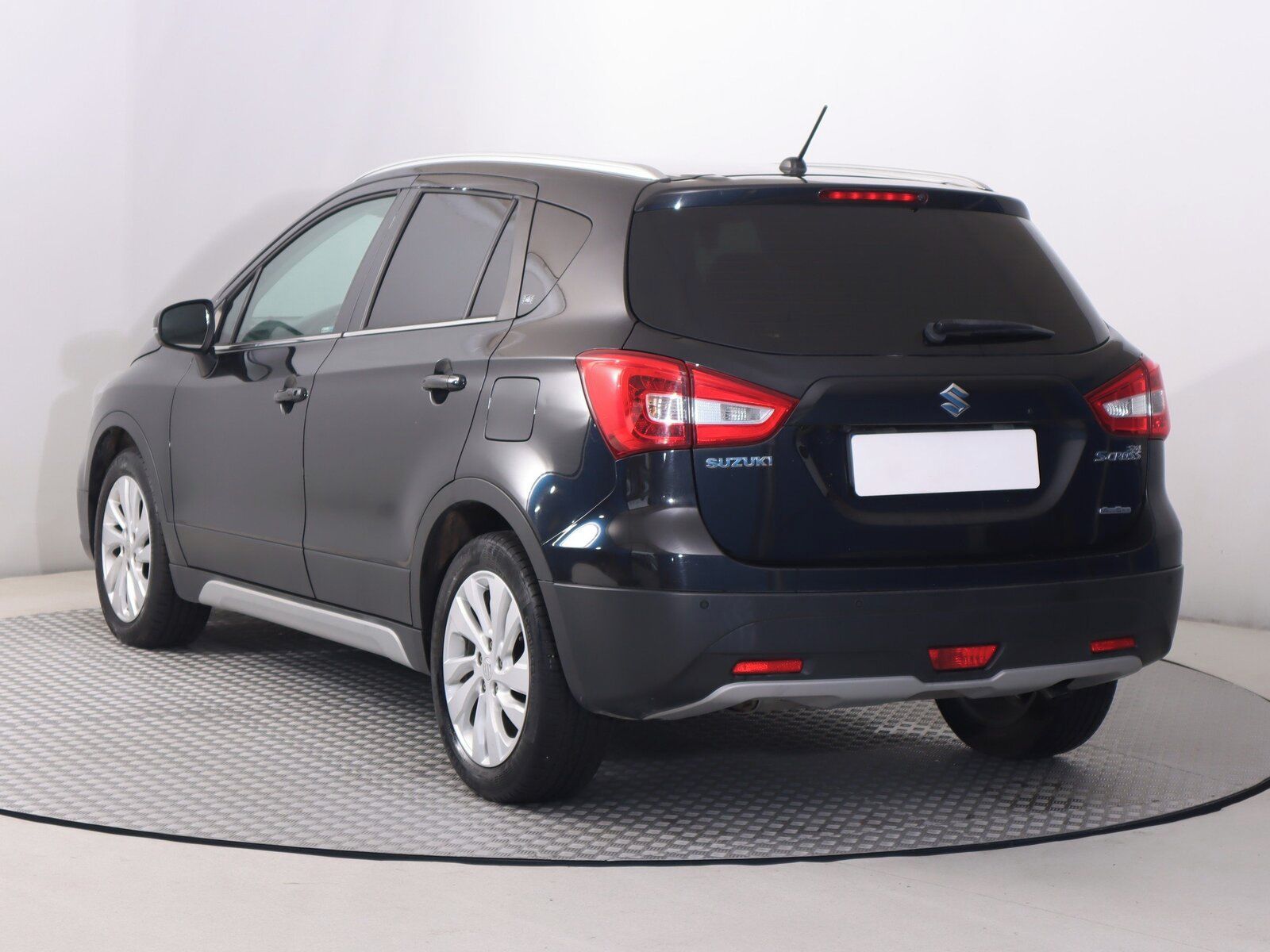 Suzuki SX4 S-Cross, 1.4 BoosterJet, 4X4, Automat - fotka 4