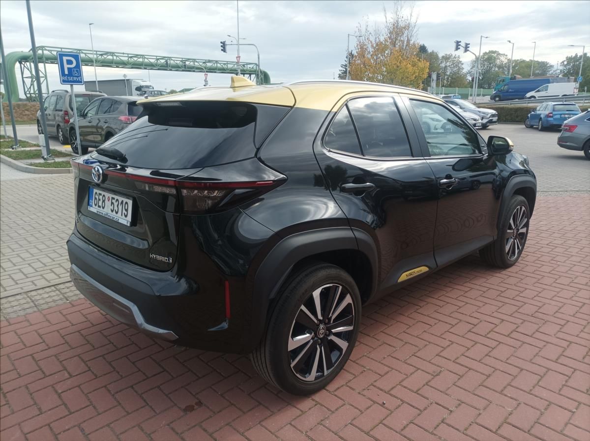 Toyota Yaris Cross, 1,5 Premiere Edition - fotka 4