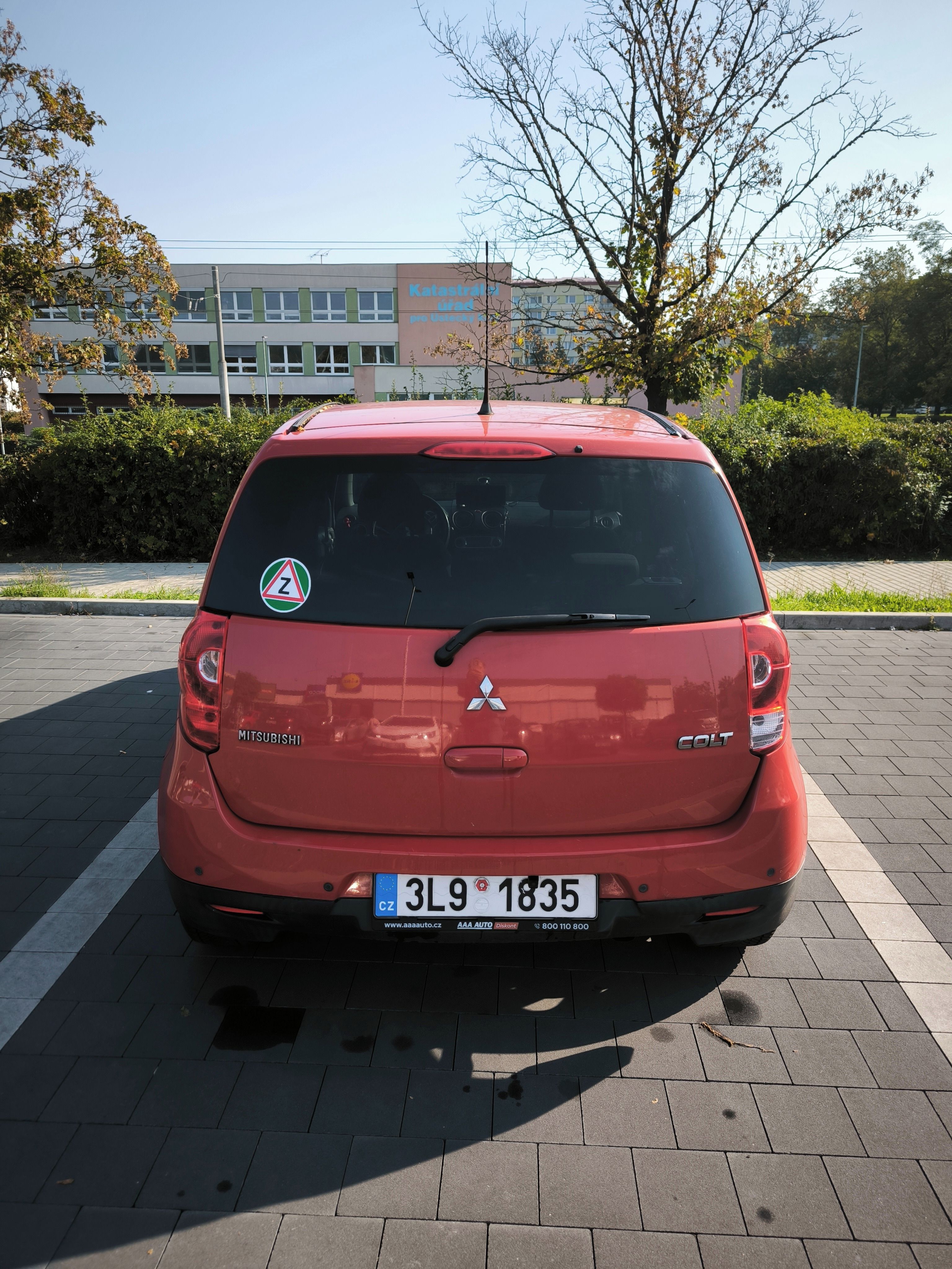 Mitsubishi Colt, 1.3 ccm benzín - fotka 4