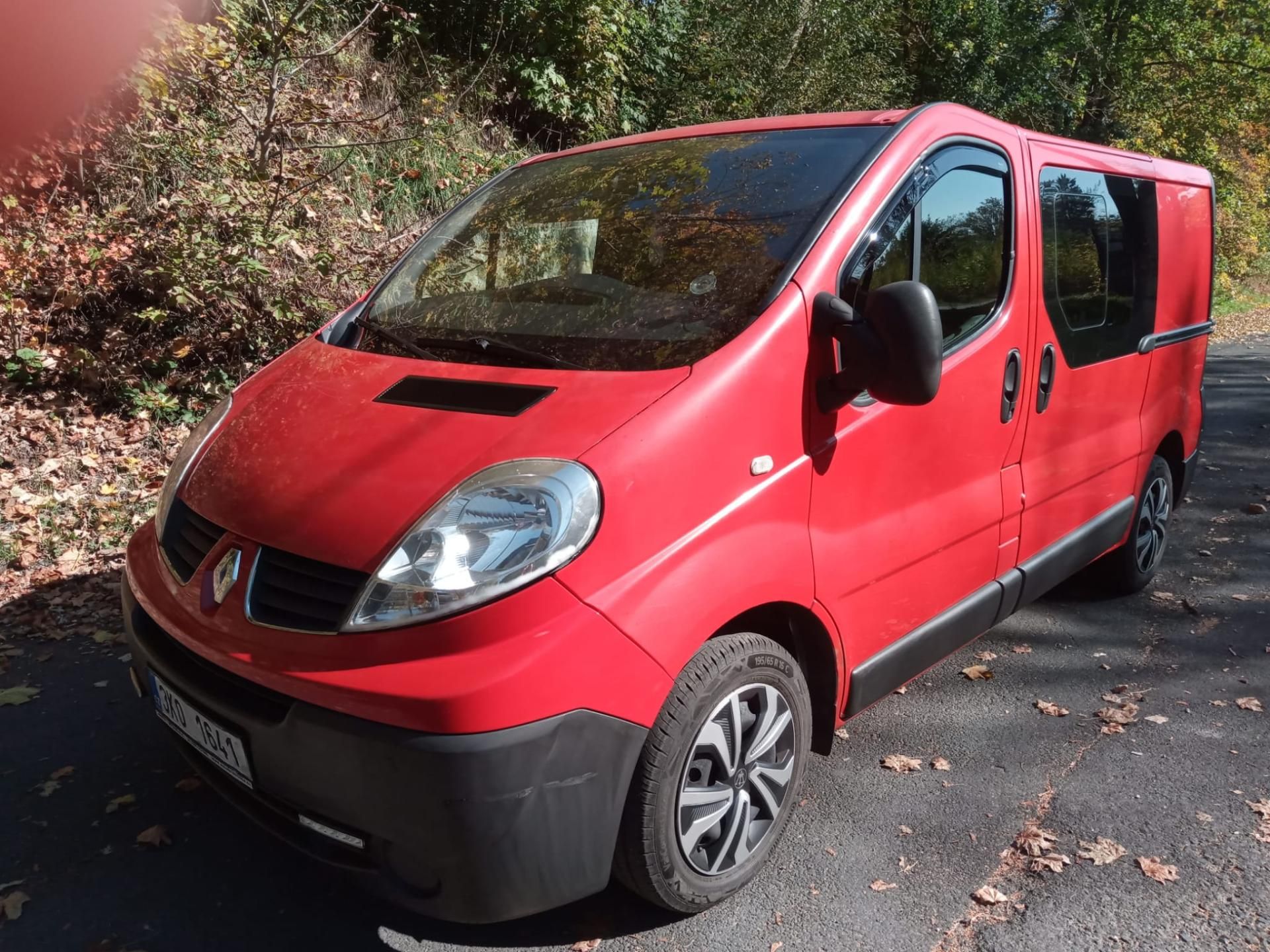 Renault Trafic, 2,0 D 9 MÍST, TZ, kamera ! - fotka 6