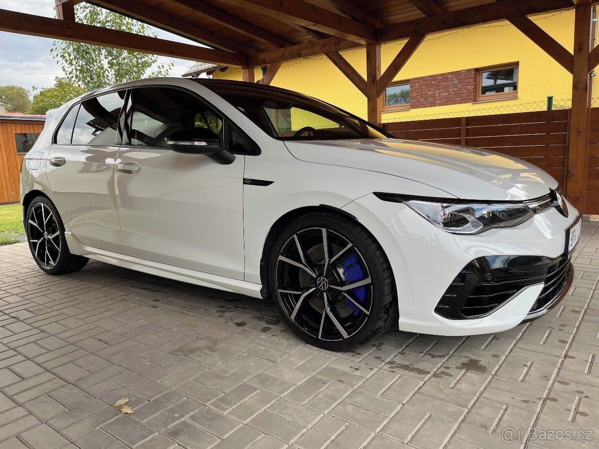 Volkswagen Golf, R, Perf. 245kw, 43tis km, 1.ma
