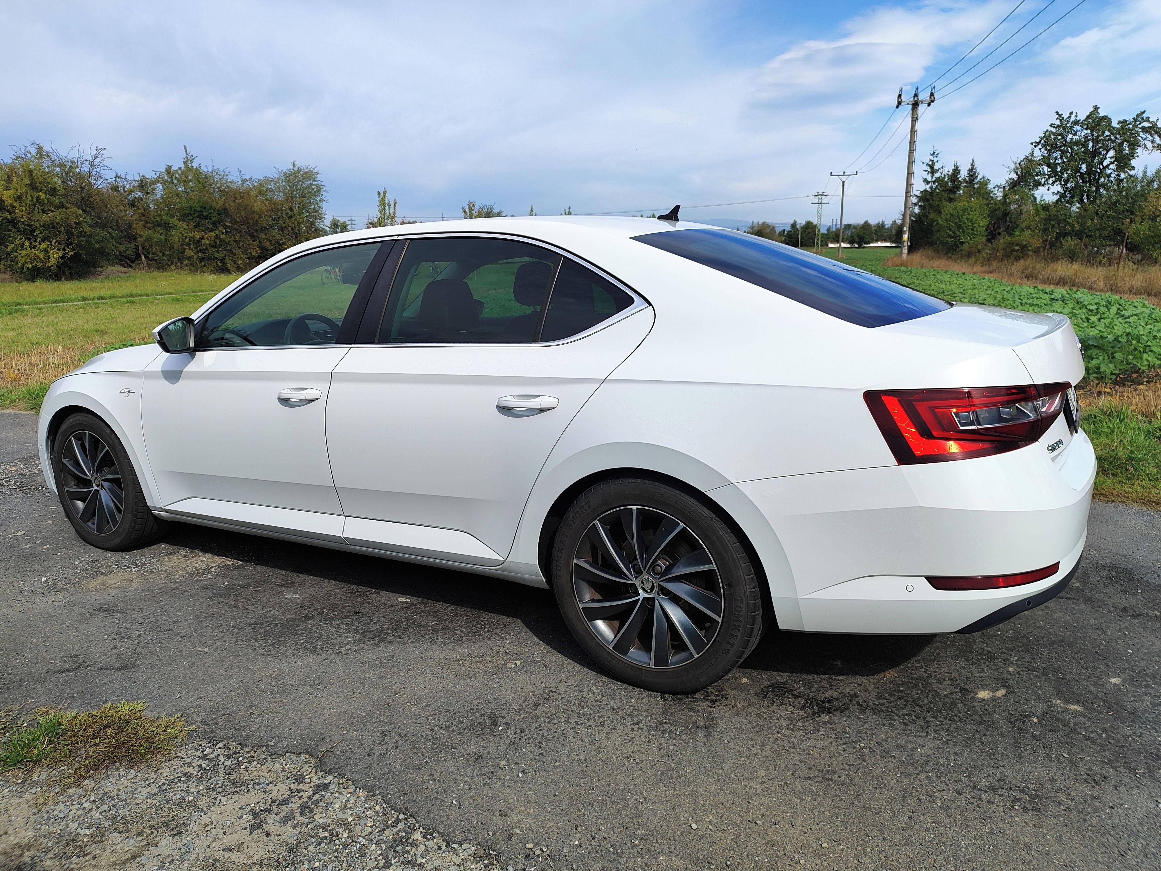 Škoda Superb, III 2.0 TDI  Laurin & Klement - fotka 2
