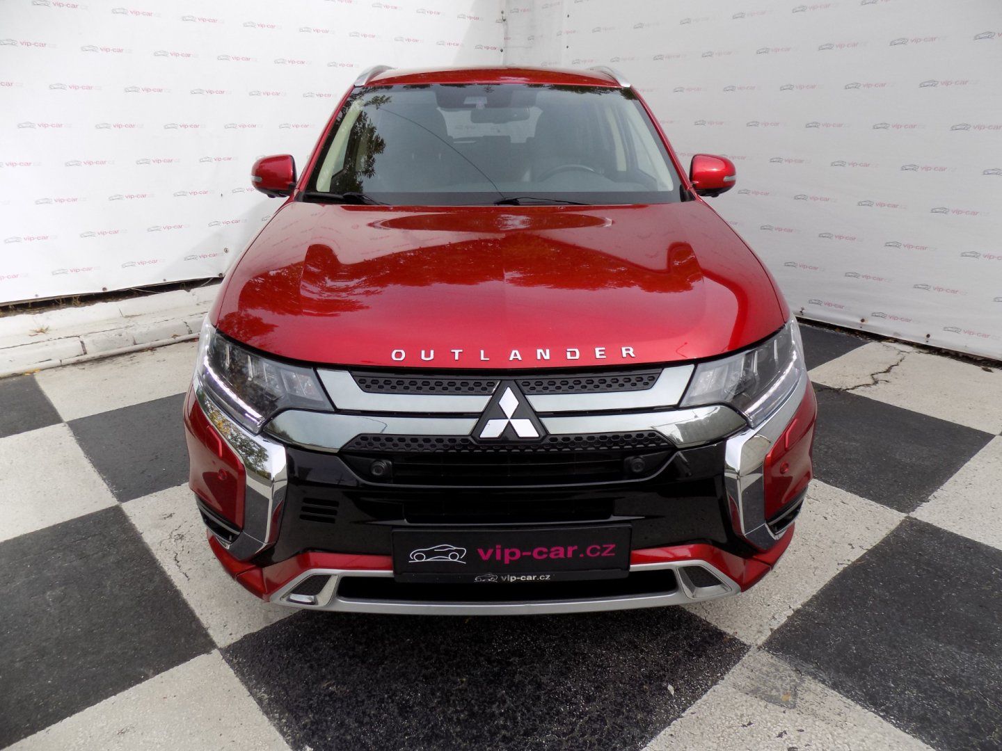Mitsubishi Outlander, 2.4 PHEV/4WD/1.Maj./LED/ - fotka 4
