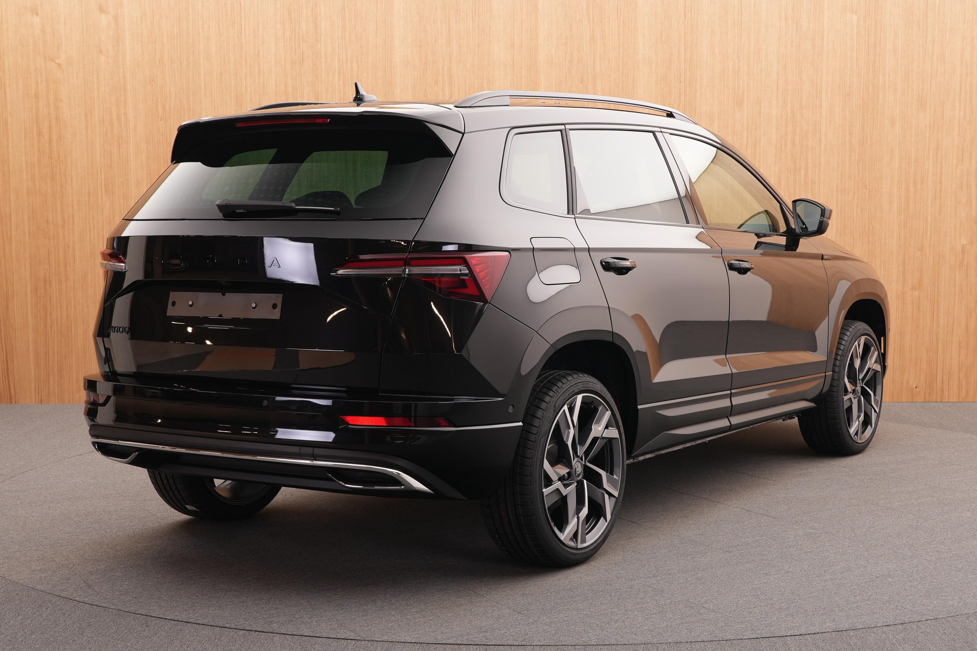Škoda Karoq, Sportline 1.5 TSI DSG - fotka 4