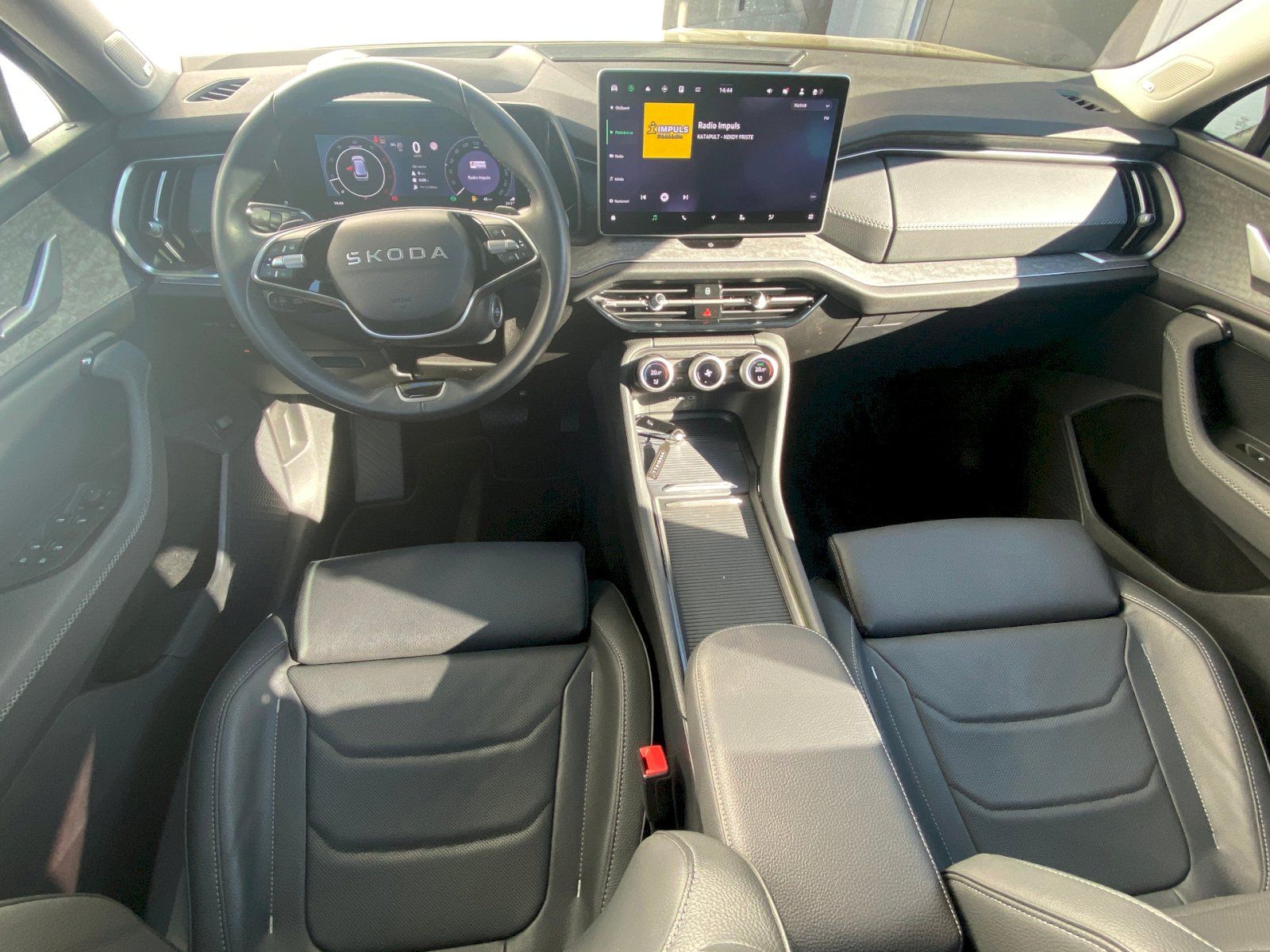 Škoda Kodiaq, Exclusive Selection 2.0 TDI 14 - fotka 5