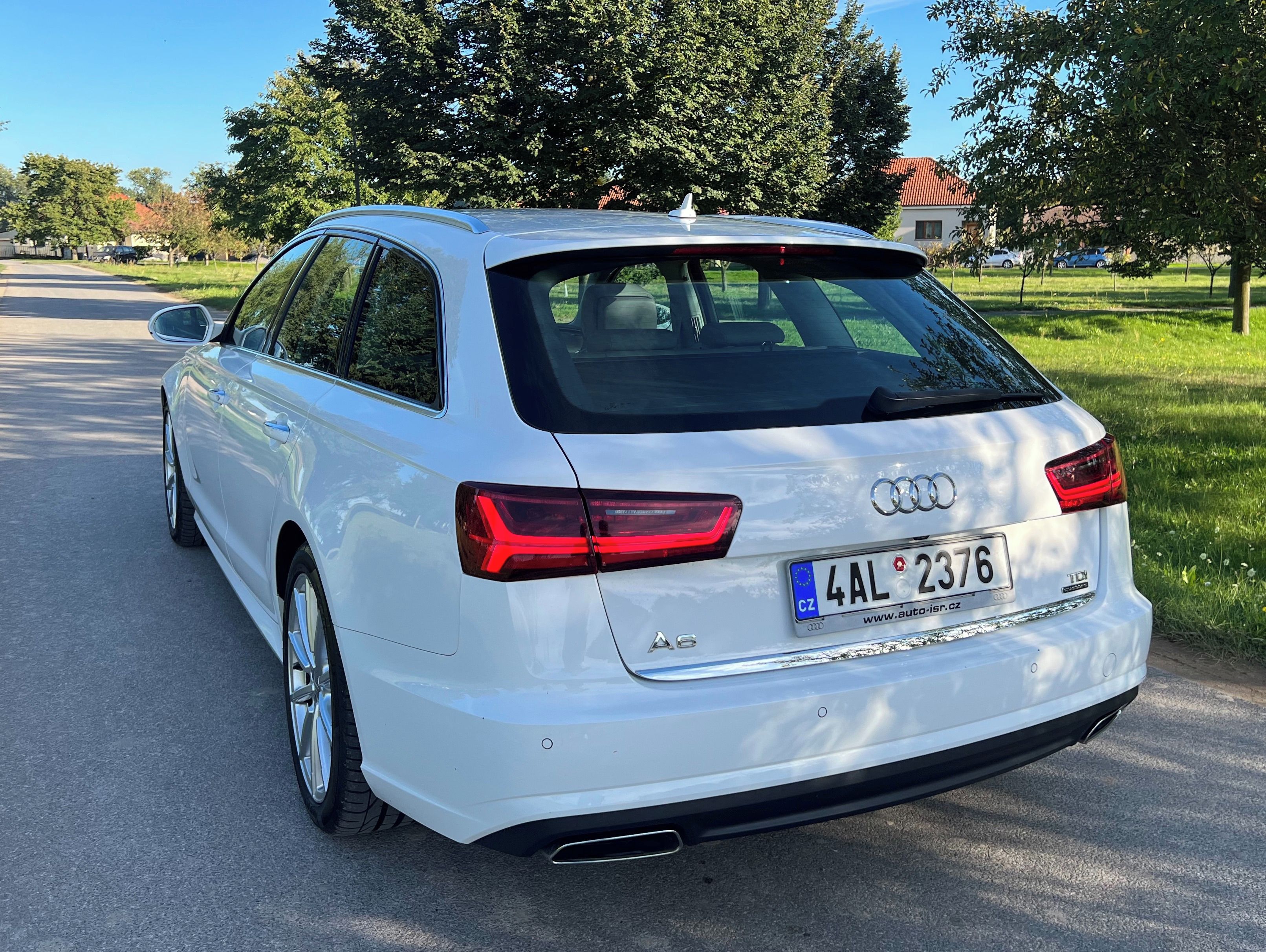 Audi A6 Avant, 3.0 TDI quattro (200 kW) - fotka 6