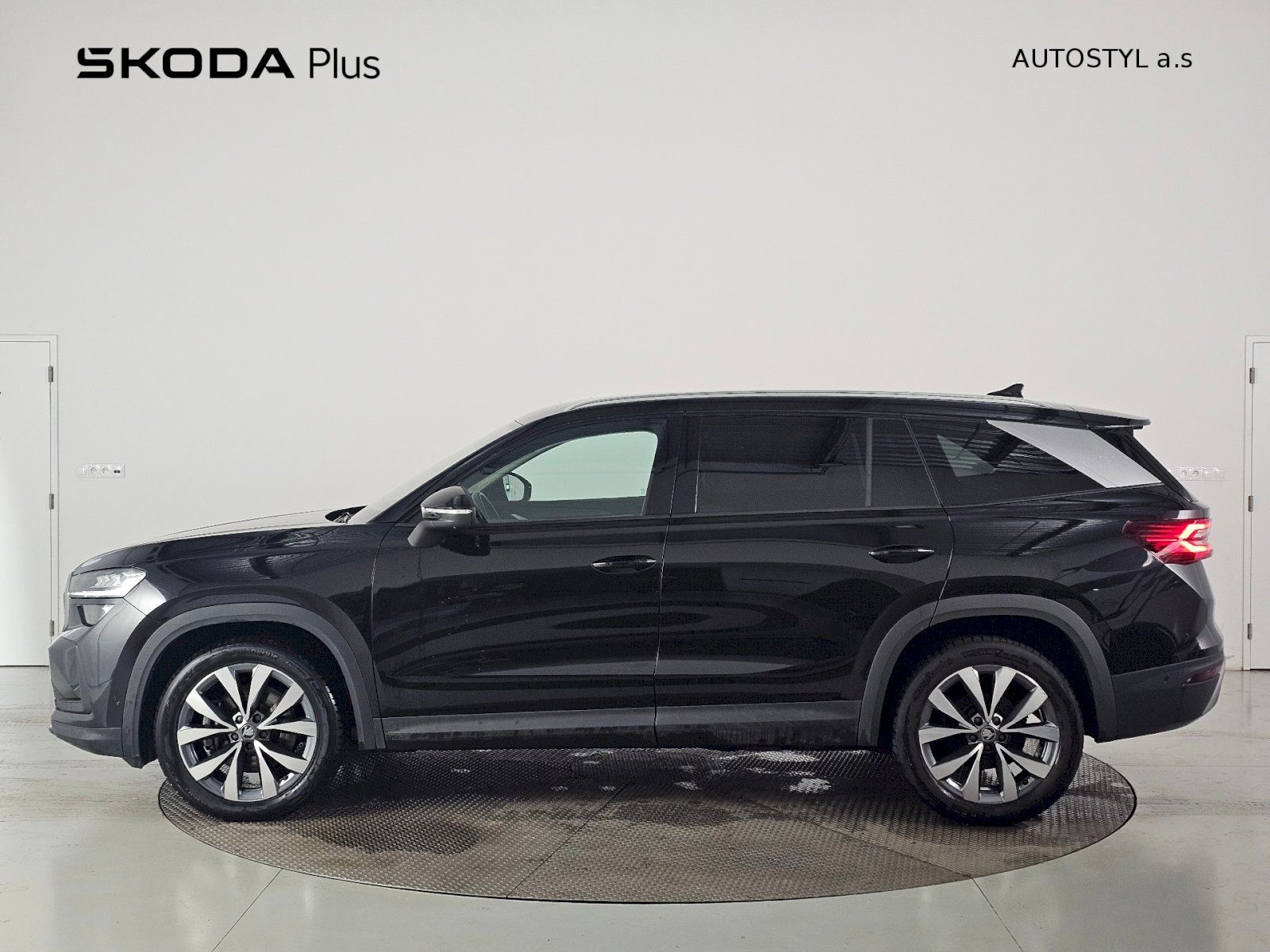 Škoda Kodiaq, 2,0 TSI 150KW 4X4 EXCLUSIVEWEB - fotka 3