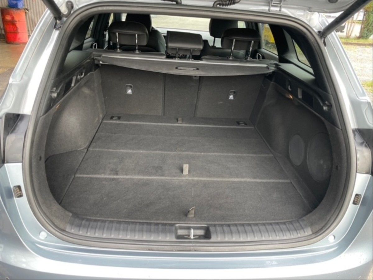 Kia Cee´d, 1,5 TGDI 118 GT Line AT - fotka 6