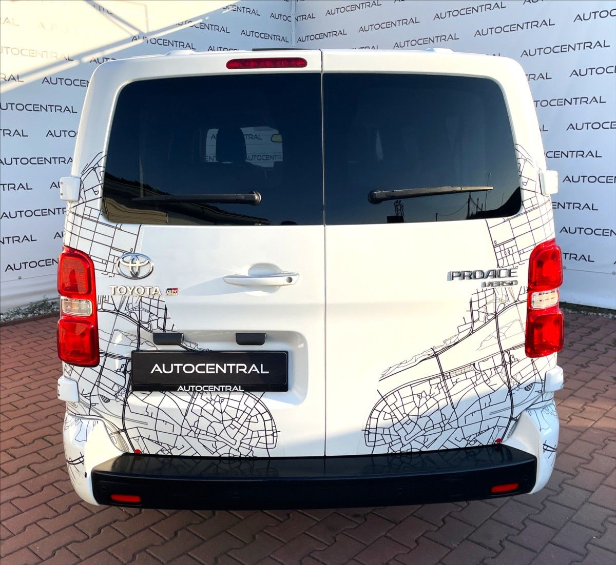 Toyota Proace, 2,0 D,110kW,D-4DL2,9míst - fotka 5