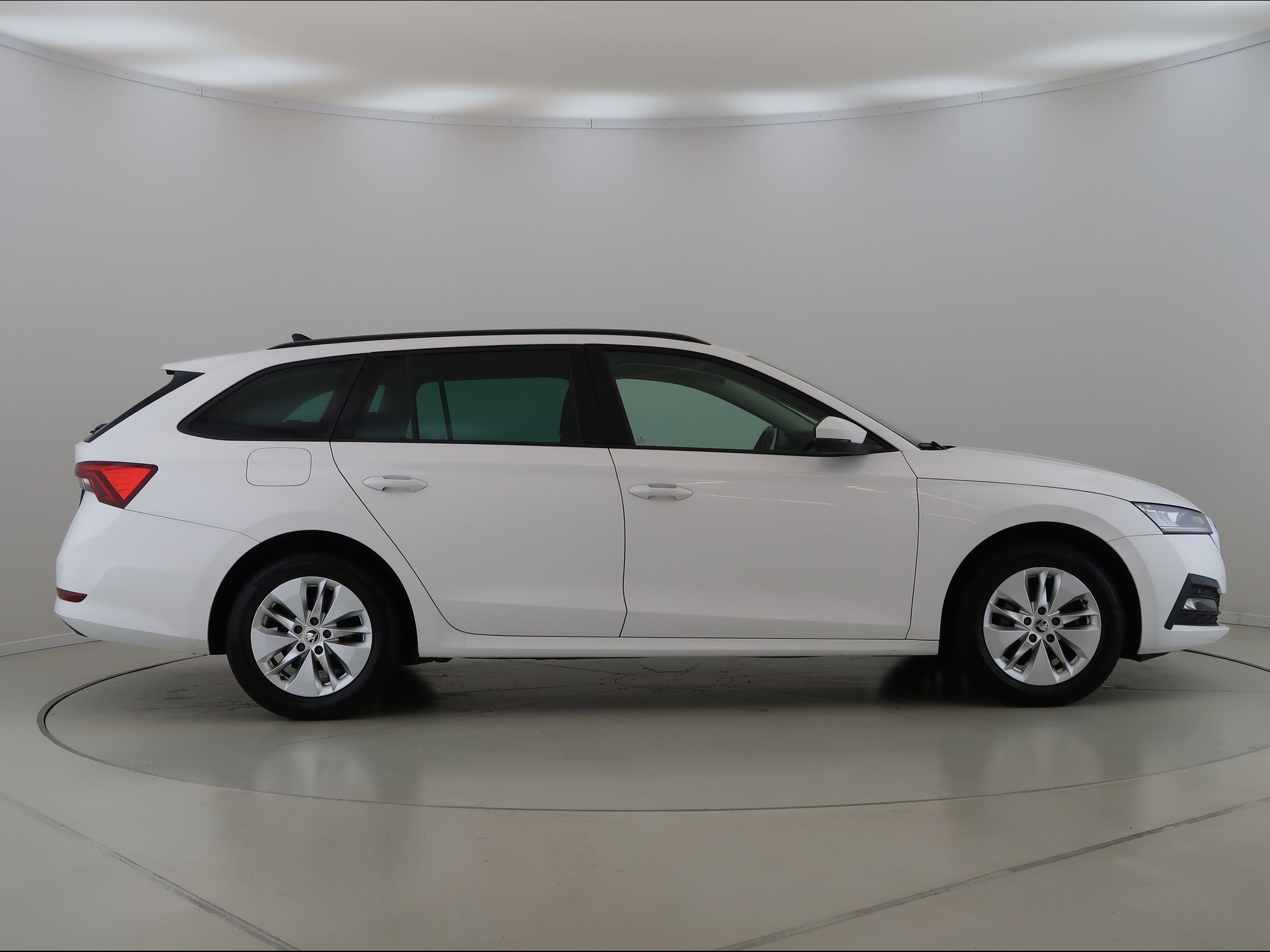 Škoda Octavia, 2.0,TDI,85KW,Manuál,CZ,1Maj - fotka 4