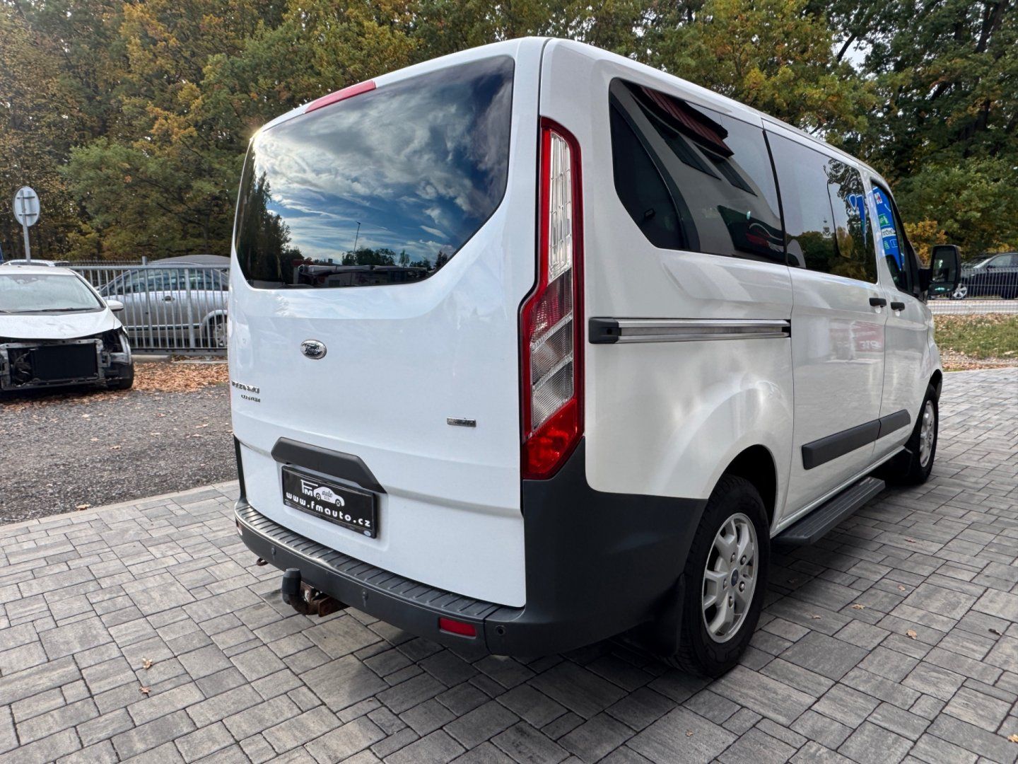 Ford Tourneo Custom, 2.2 TDCi Trend, 8míst - fotka 5