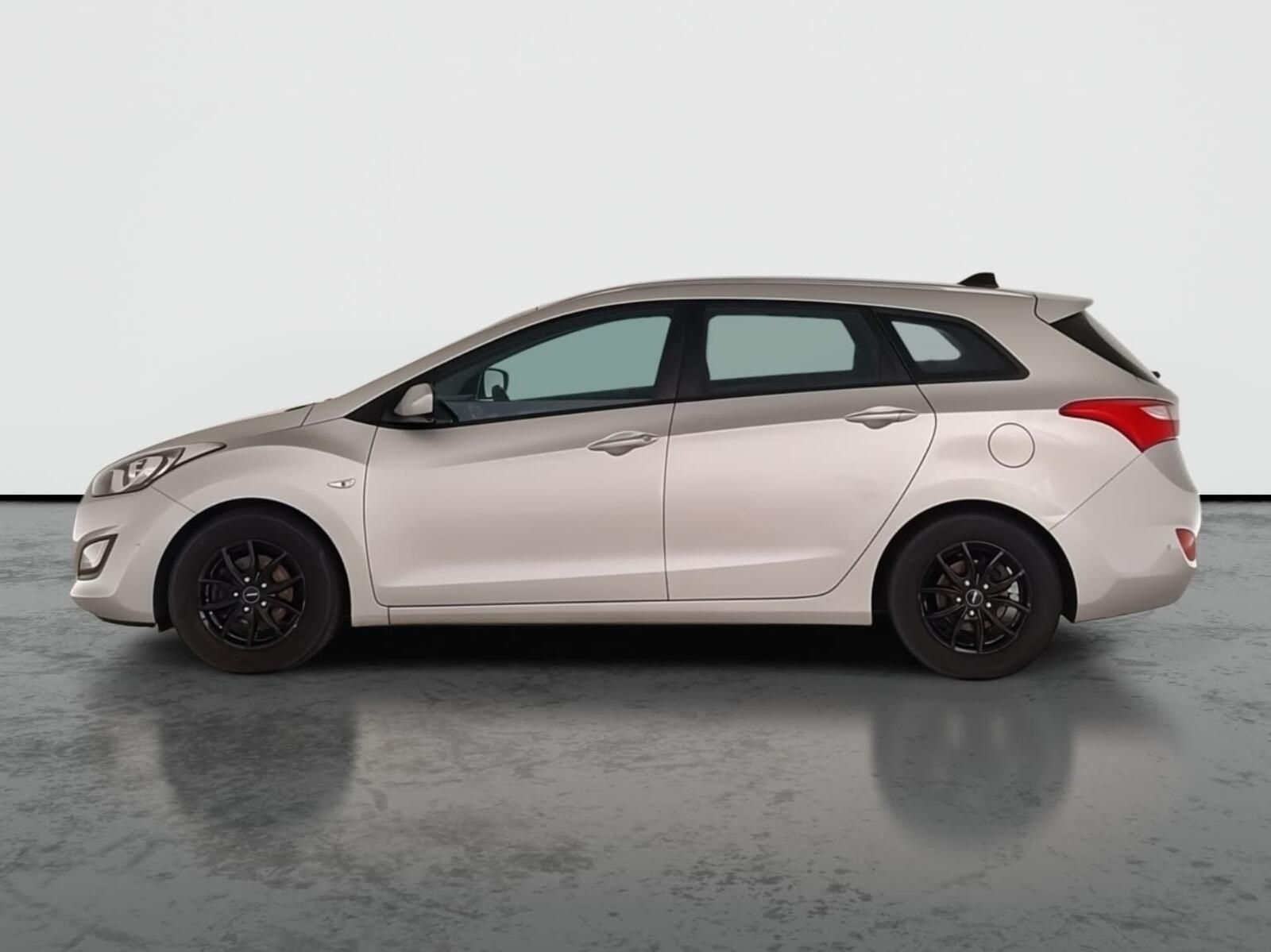 Hyundai i30, 1.6 CRDi, Serv.kniha, Xenony - fotka 3